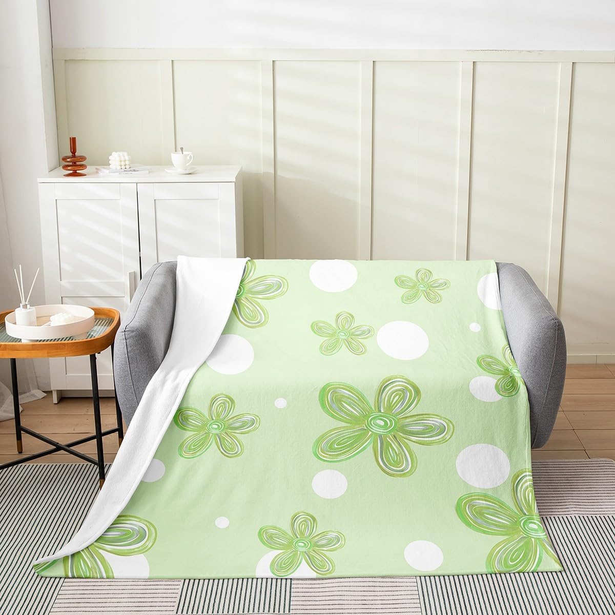 Erosebridal Groovy Floral Fleece Throw Blanket Queen 90"x90" - Ultra-Soft for Couch Sofa Bed,Kids Cartoon Daisy Flannel Blanket,Cottagecore Fuzzy Plush Throw,Polka Dots Flroal Room Decor