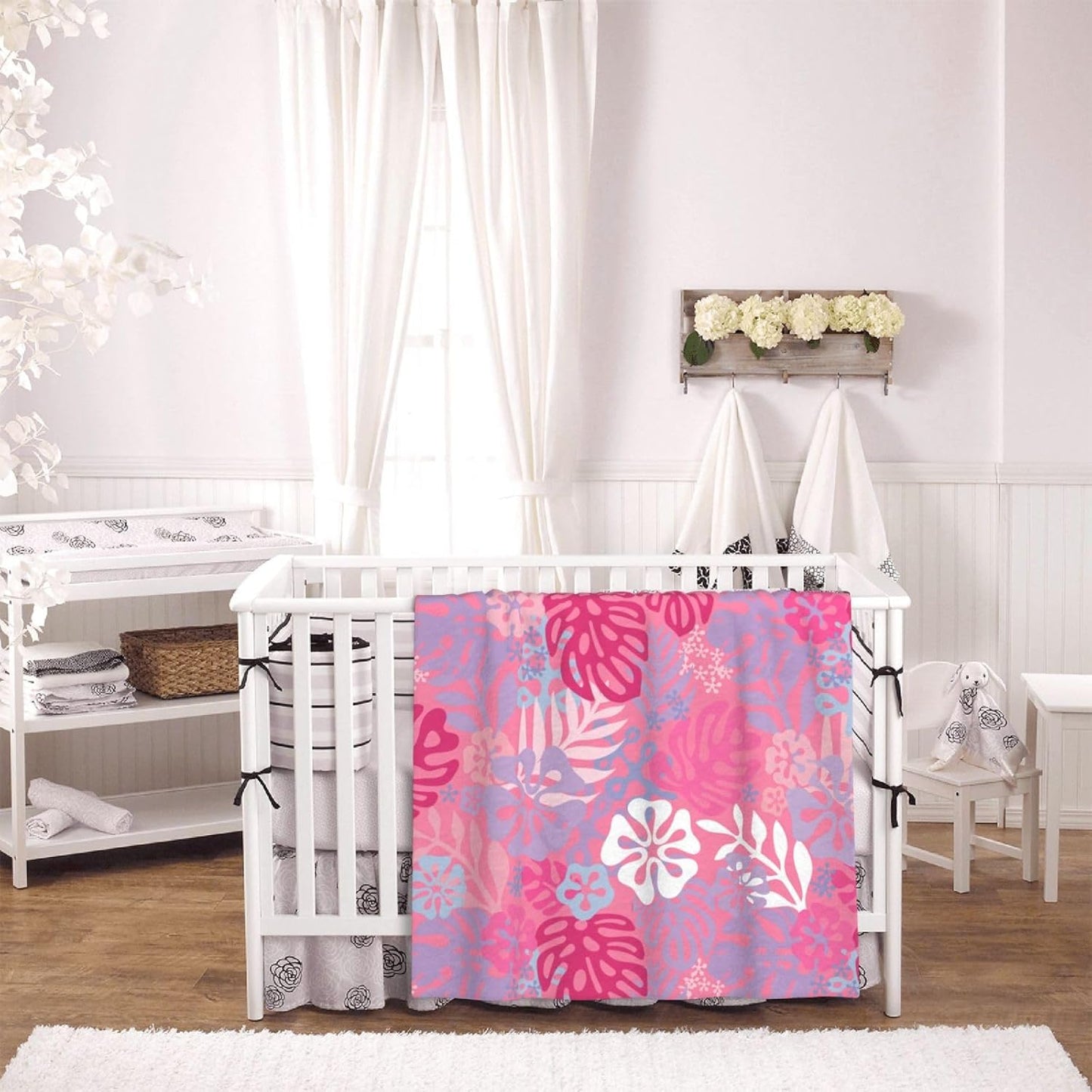 Hawaii Flowers Pink Throw Blankets All Season Ultra Soft Warm Tropical Aloha Pattern Fleece Blanket for Home Bed Sofa Couch Chair Outdoor Travel Camping 80x60 Inch