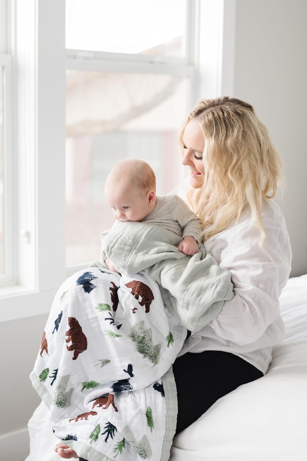 SARANONI Muslin Baby Blanket | Breathable, Ultra-Soft Muslin Quilt | Perfect Receiving Blankets for Boys & Girls | Yosemite - 4-Layer