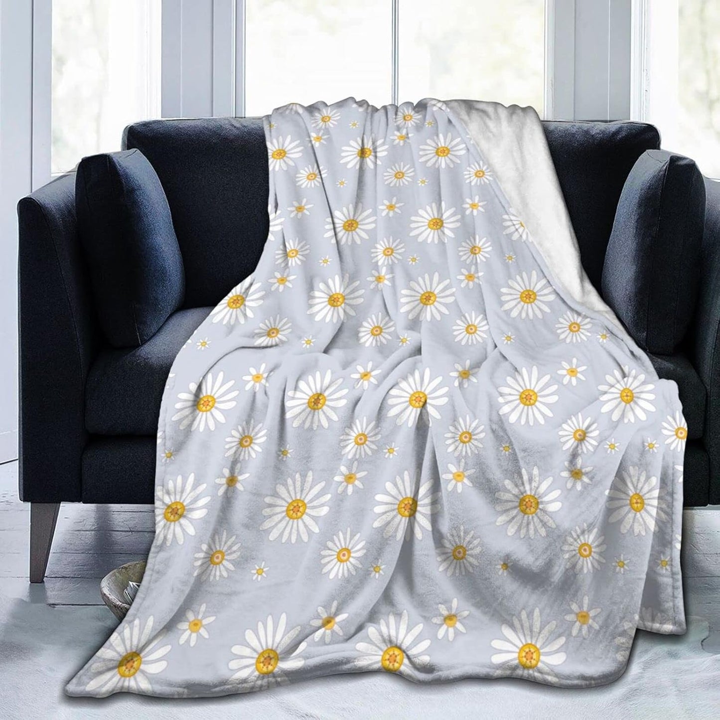 Little Daisy Flowers Fleece Throw Blanket Ultra Soft Cozy Decorative Flannel Blanket for Home Bed Couch Chair Travel 80x60in