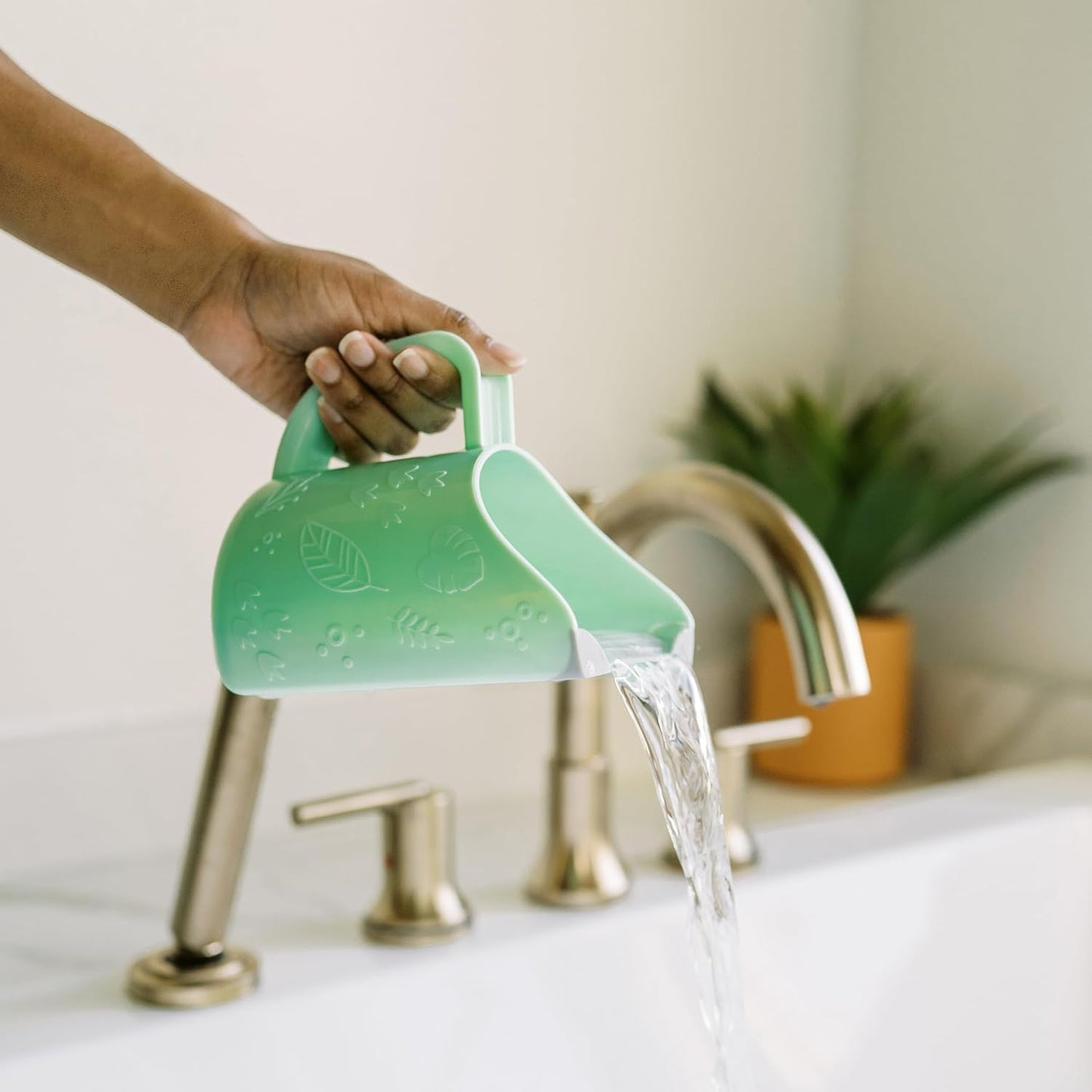 Dr. Brown's CleanUp Dino-Pour Baby Bath Rinse Cup, Tear-Free Rinsing for Babies and Toddlers, BPA Free