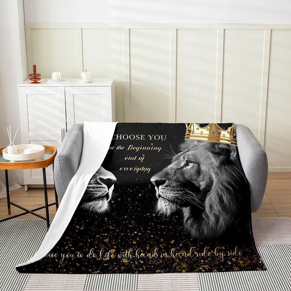 Manfei Lion Fleece Throw Blanket All Season Wild Lions Couple Bed Blanket Queen King Crown Fuzzy Blanket for Bed Sofa Couch Valentine's Day Balck Plush Blanket 50"x60"