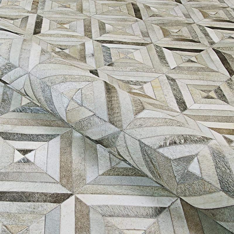 Luxury Leather Patchwork Rug – Premium Handmade Cowhide Carpet for Modern Home Interiors – Durable & Soft Area Rug for Bedroom, Dining Room (2.5x4 ft)