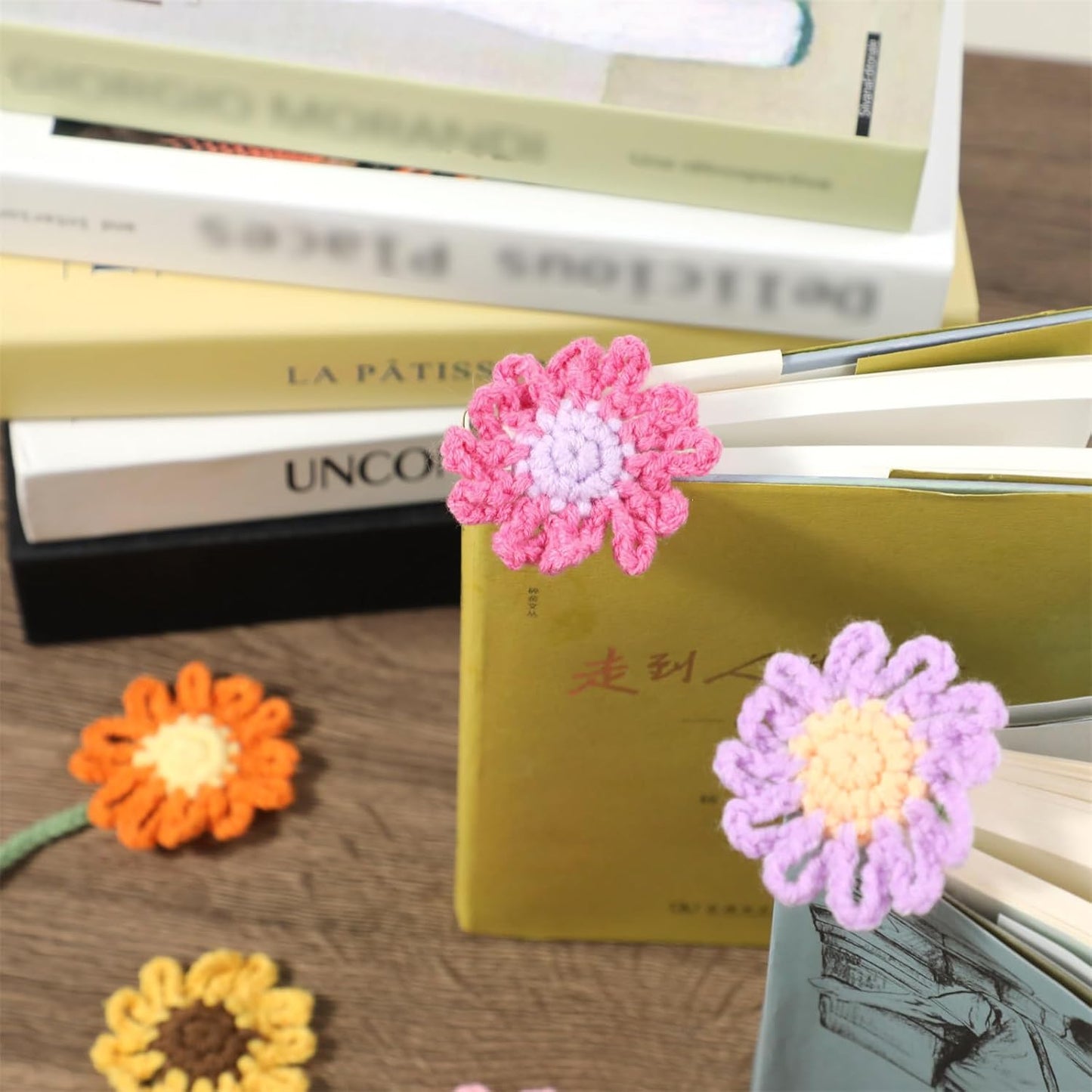 6 Pack Flower Crochet Bookmarks,Daisy Sunflower Bookmark for Women Personalized Crochet for Book Lovers and Teachers