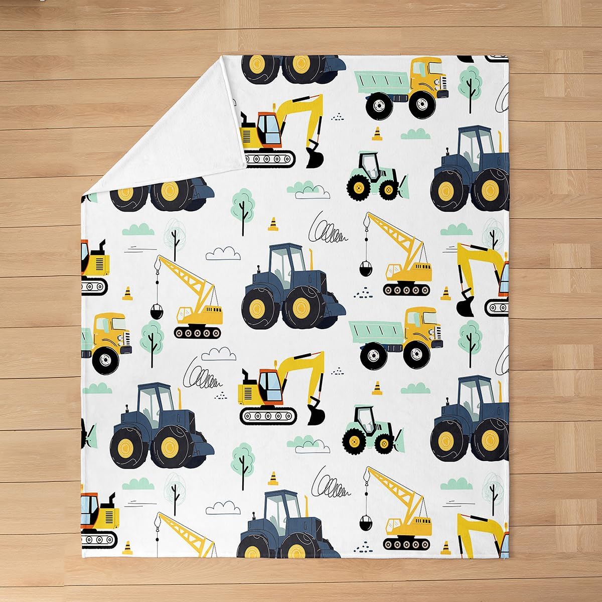 Kids Excavator Blanket 40"X50", Equipment Trucks Throw Blanket For Boys Girls Kids Children, Construction Vehicle Fleece Blanket, Cartoon Tractor Yellow Blue Vehicle Flannel Blanket Bedroom Decor