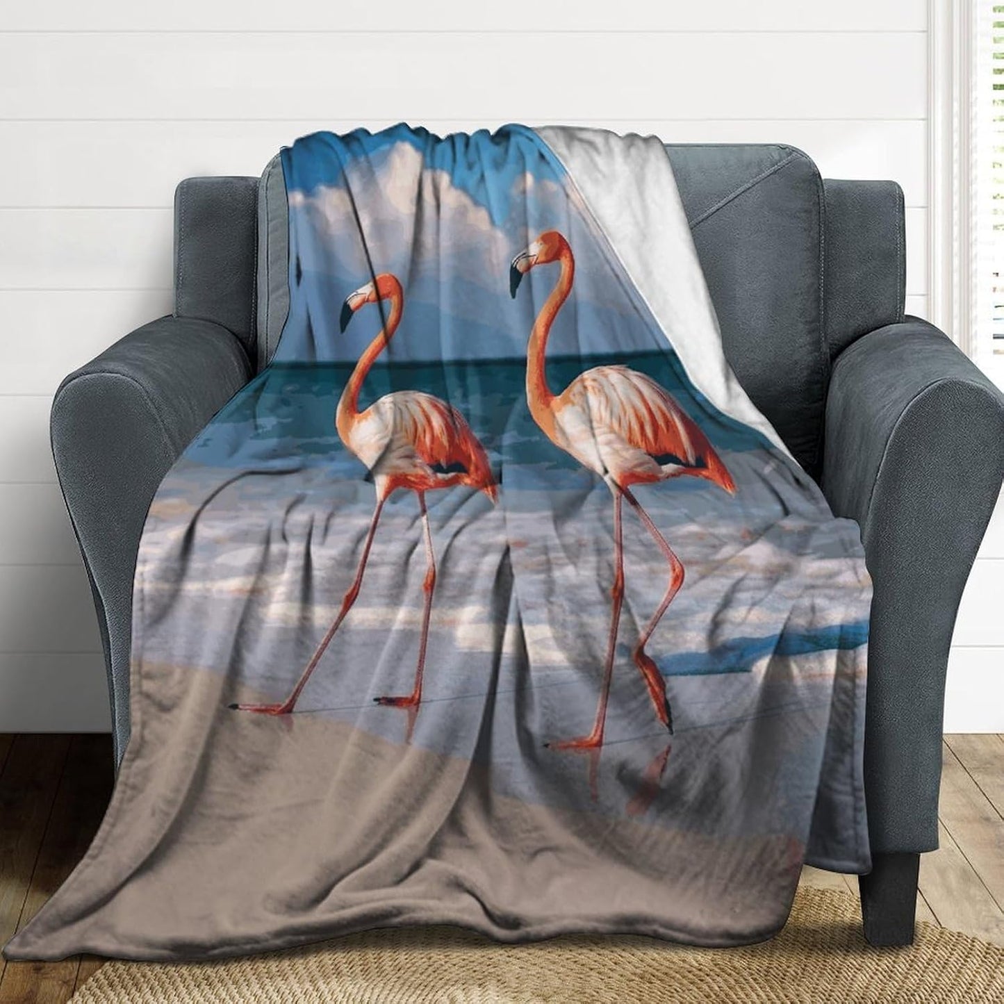 Pink Flamingo Walking on The Beach Blanket Super Soft Lightweight Throw Blanket Cute Cozy Warm Bed Blanket Decorative Fuzzy Blanket All-Season Home Decor Gift for Sofa Couch Living Room 60"*80"（150*20