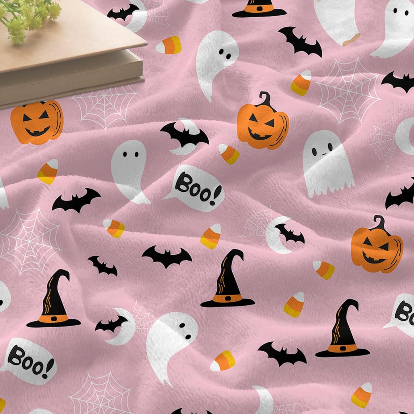 Halloween Cute Ghost Blanket - Pink With Pumpkin, Lightweight Throw for Women, Soft Cozy Fleece for Couch, Living Room, Bed - Kids Girls 50x60 Inches