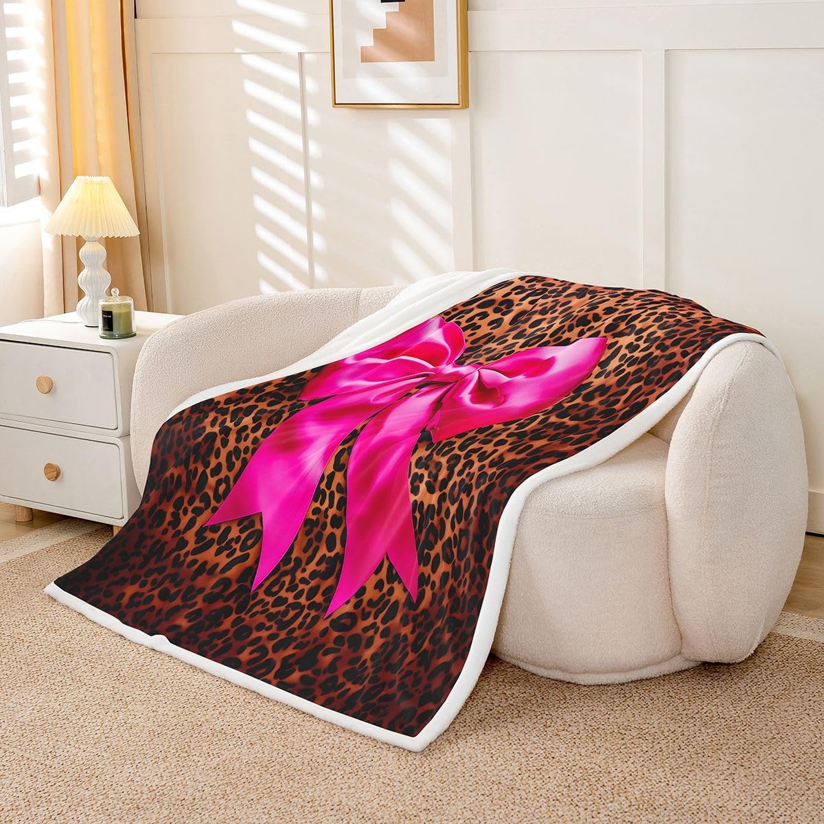 Pink Bowknot Woman Throw Blanket,Luxury Leopard Print Bed Plush Blanket for Living Room Decor,African Cheetah Skin Couch Bed Sofa Soft Cozy Kids Adults Teen Fleece 50"x60"
