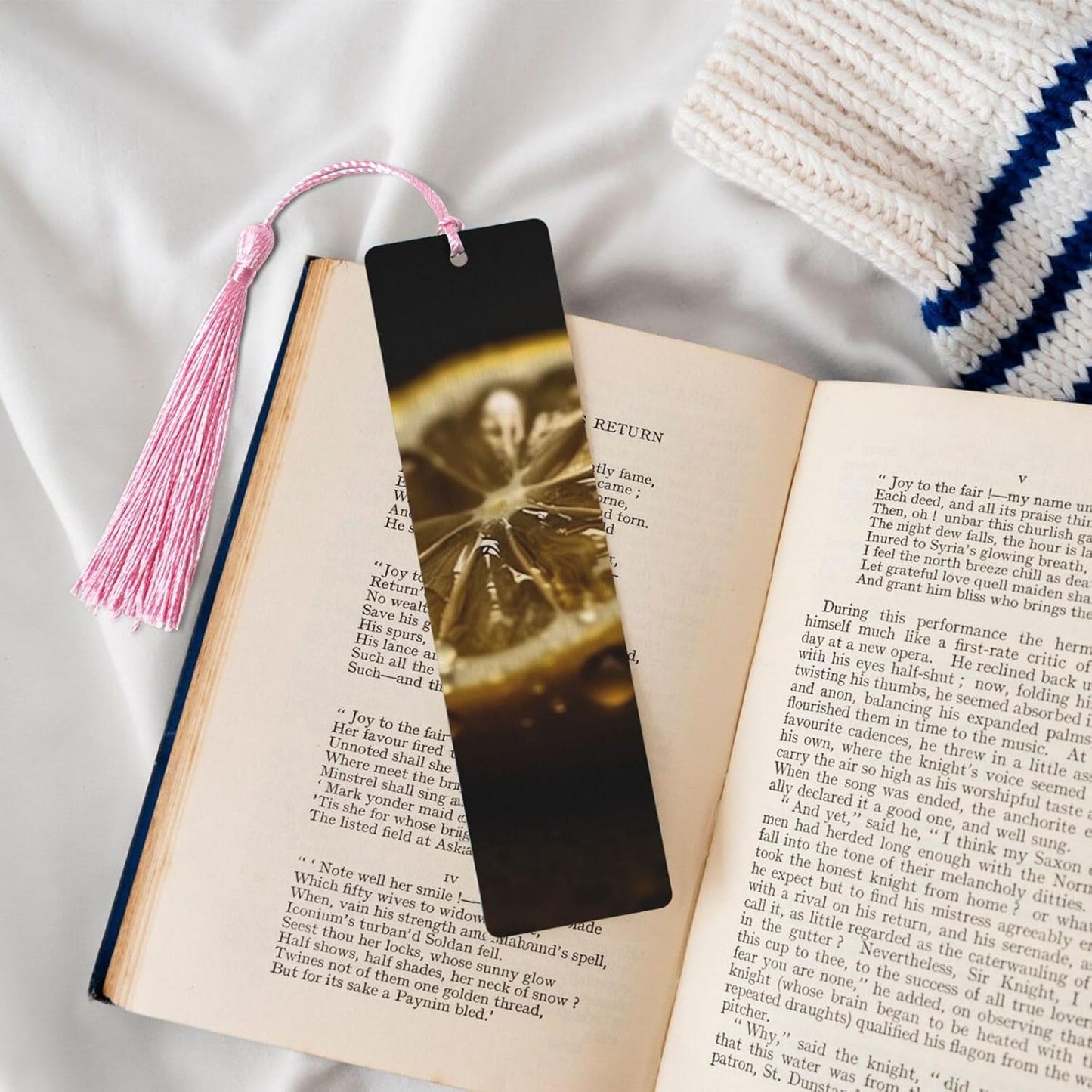 Lemon Slices Bookmarks Gifts for Women Men, Wooden Bookmarks for Book Lovers, Vintage Book Marks Ornaments with Tassel, Unique Personalized Reading Page Markers Pink