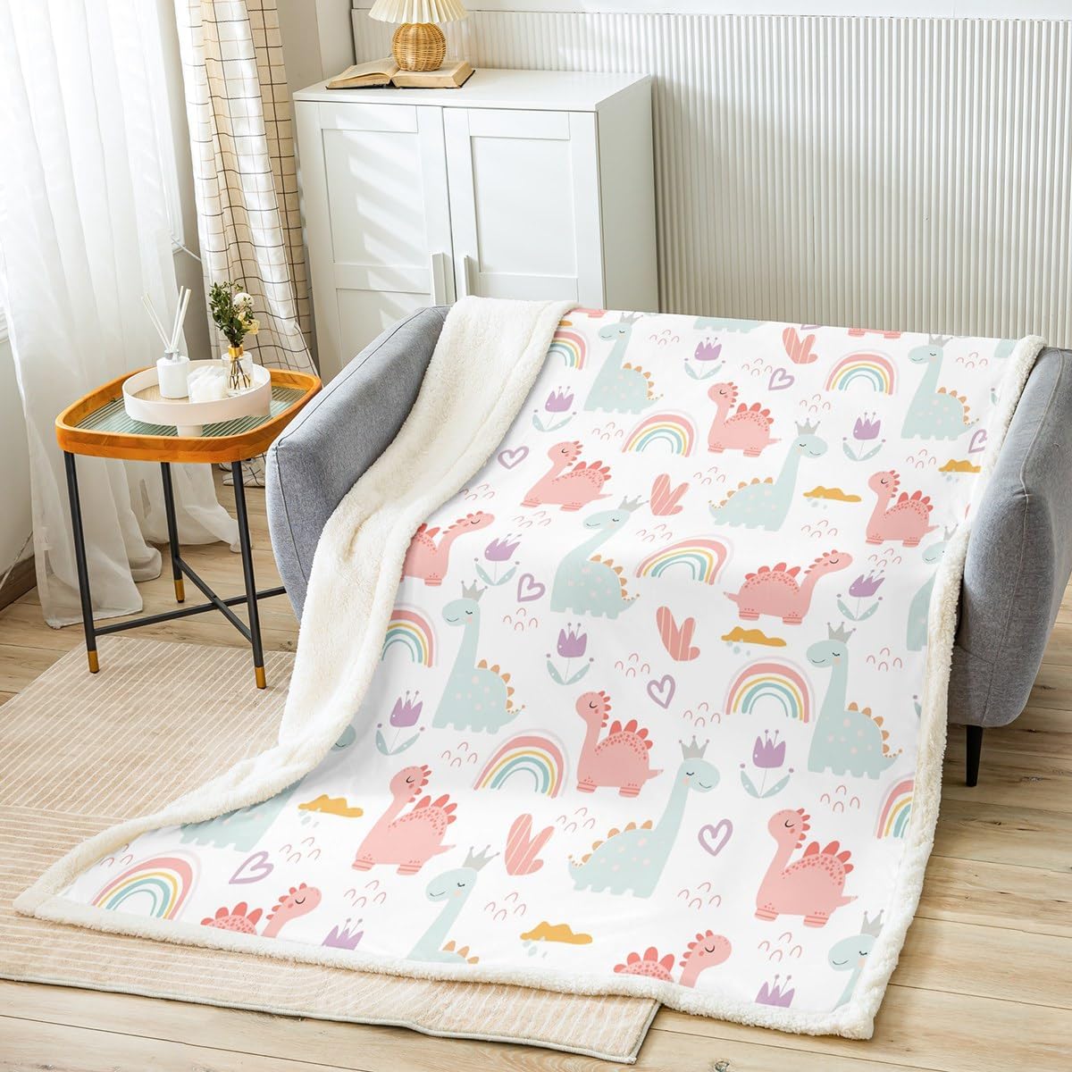Cartoon Dino Fleece Throw Blanket Pink Green Dinosaur Sherpa Blanket Cute Jungle Dino Sherpa Blanket for Kids Boys Girls Cute Rainbow Fuzzy Blanket Twin 60"x80"