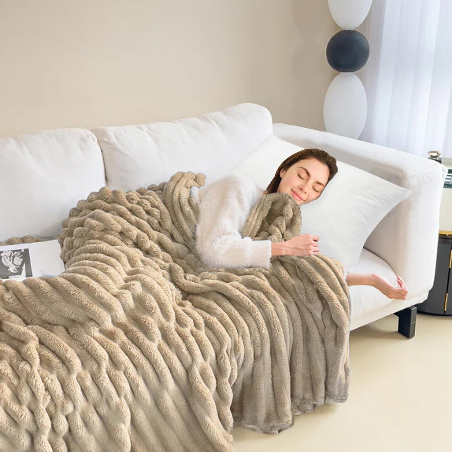 Soft Throw Blanket,Lightweight Blanket for Kids - for Bed, Sofa, Couch, Movie Night, Camping, and Travel - Plush Blanket Gifts for Parents and Grandparents,40x60 Inches(Khaki)