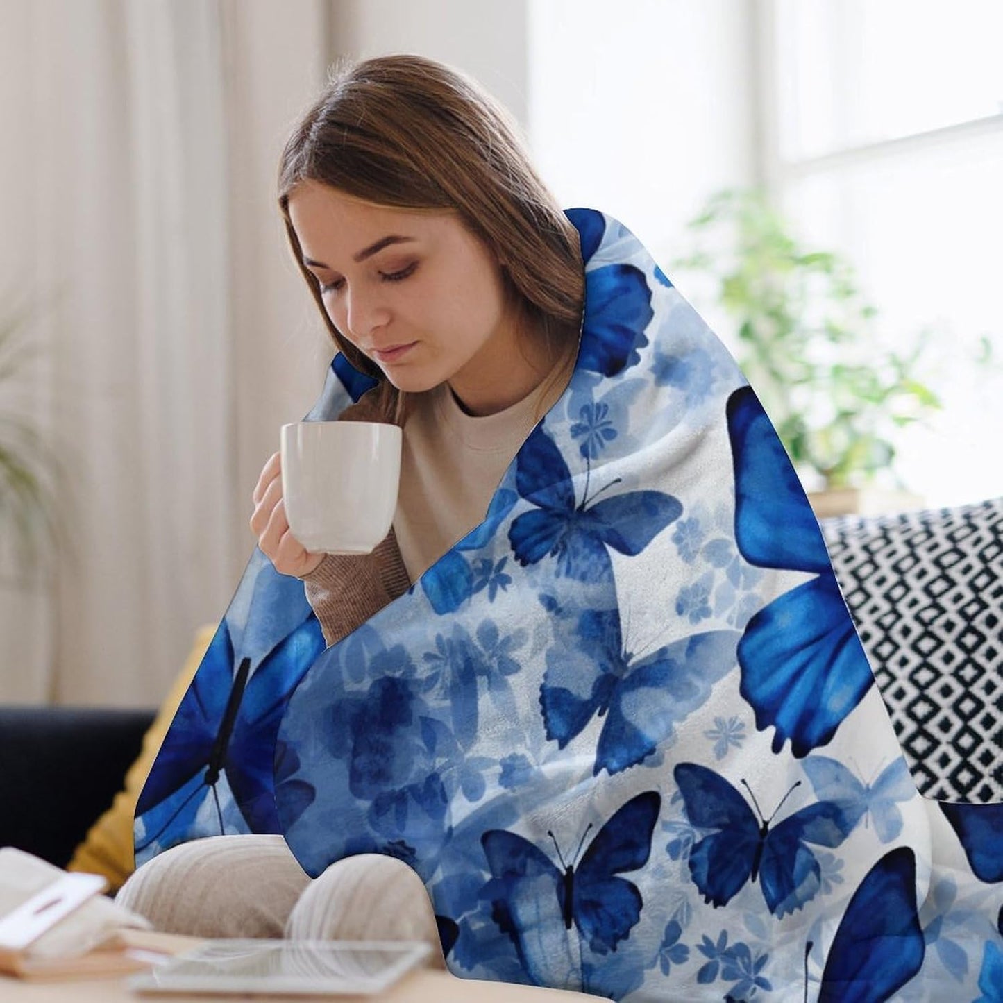 Blue Butterflies Blanket Chunky Fluffy Fuzzy Bed Blankets Cozy Soft Warm Winter Blankets Anti-Pilling Flannel Throw Blanket for Couch Living Room Bedroom Multiple Size