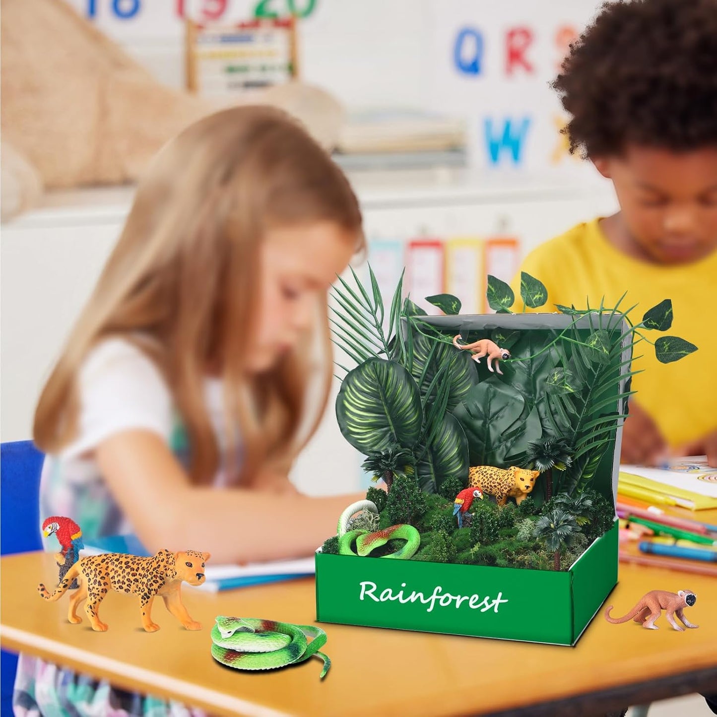Rainforest Diorama Kit Rainforest Animals Figures Realistic Forest Animals Figures Including Model Tree, Red Parrot, Cobra Forest Diorama Supplies for Birthday Party Favor(Box Not Included)