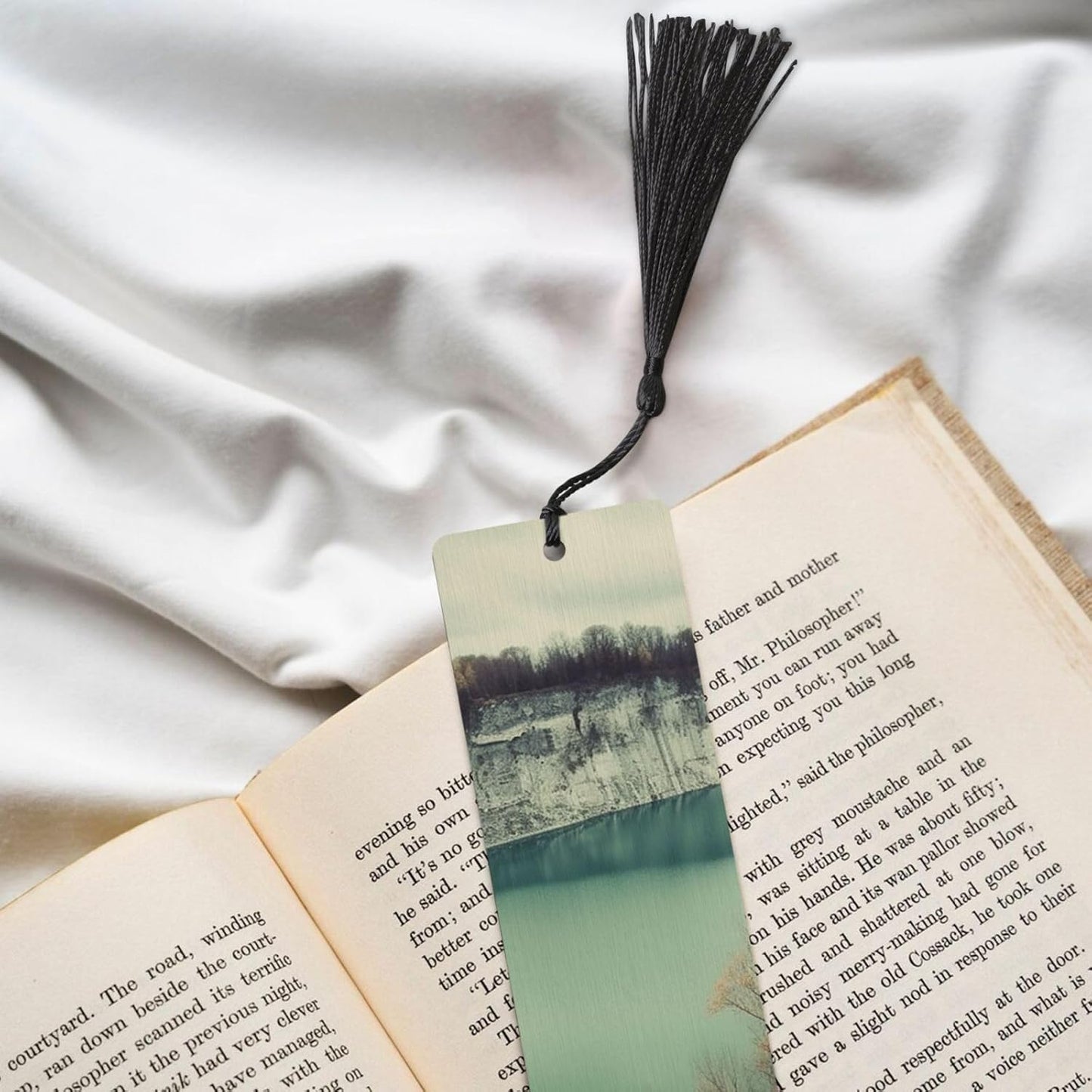 Overlooking The Lake Bookmarks Gifts for Women Men, Wooden Bookmarks for Book Lovers, Vintage Book Marks Ornaments with Tassel, Unique Personalized Reading Page Markers Black