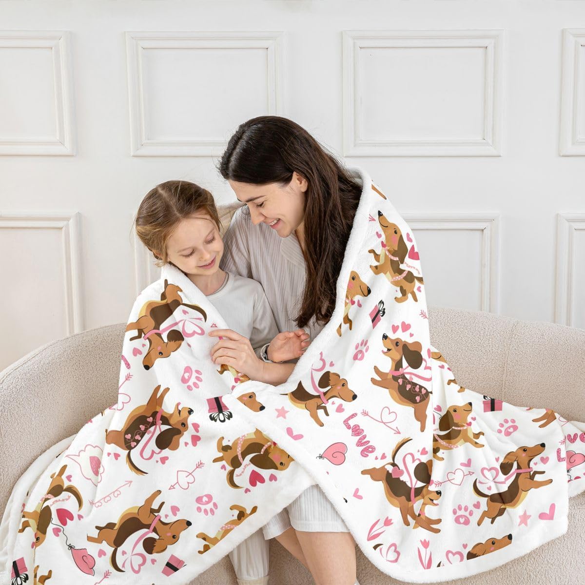 Manfei Happy Valentine's Day Kids Throw Blanket,Star Love Heart Dog Paw Romantic Bed Blanket,Dachshund Pet Animal Girls Boys Sofa Decor,Brown Pink Fuzzy Blanket,Throw Size (50 x 60 Inches)