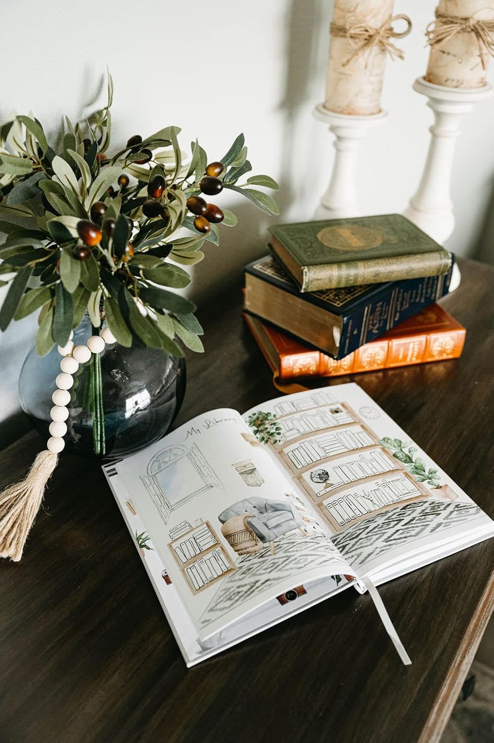 Reading Journal for 100 books | Book Journal | Book Lovers Gift | Book Journal for Book Lovers | Book Review Journal | Book Club Journal | Book Log | Reading Log Journal (Gray)