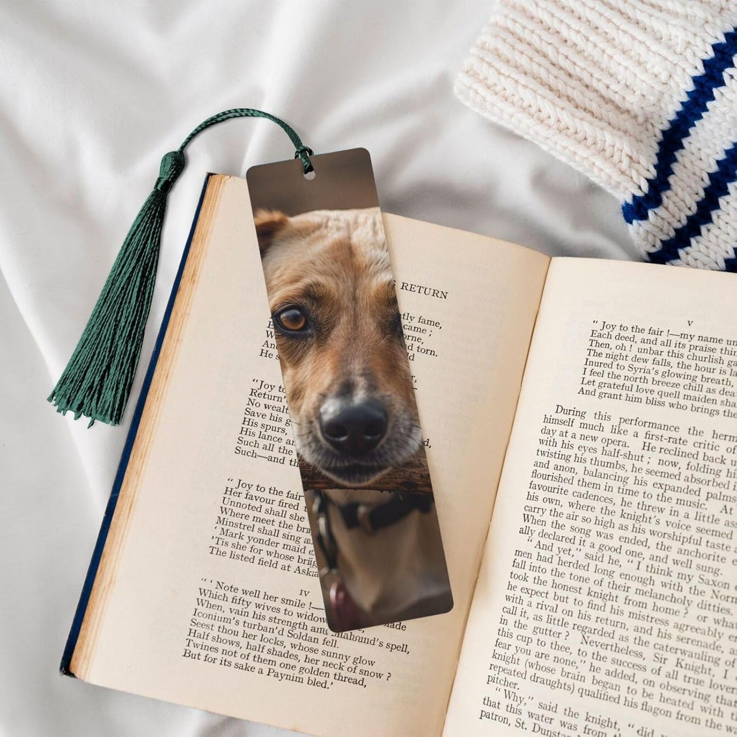 Tree Branch and Dog Bookmarks Gifts for Women Men, Wooden Bookmarks for Book Lovers, Vintage Book Marks Ornaments with Tassel, Unique Personalized Reading Page Markers Dark Green