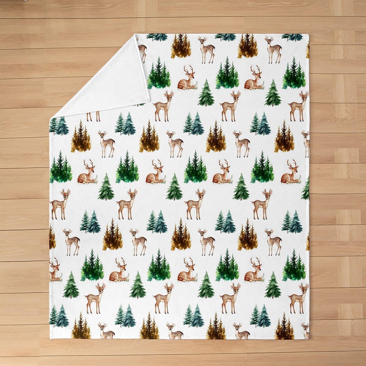 Feelyou Deer Fleece Throw Blanket Throw 50"x60" Kids Wild Animal Flannel Blanket Plush Fuzzy for Sofa Couch Boys Girls Teens Wool White All Season
