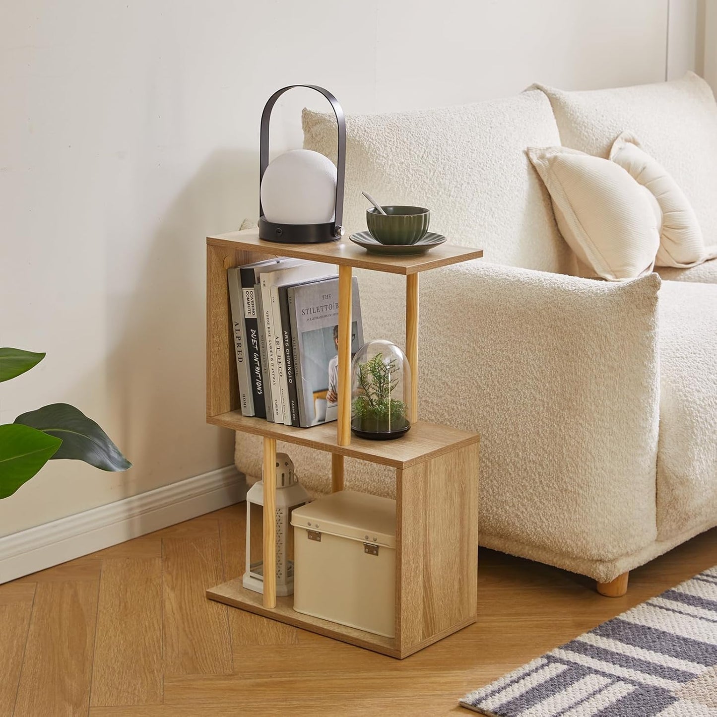 Narrow Side Table, S-Shaped Slim End Table Geometric Bookshelf, with Open Storage, for Small Space, Living Room, Bedroom, Oak Color YD-ST003R