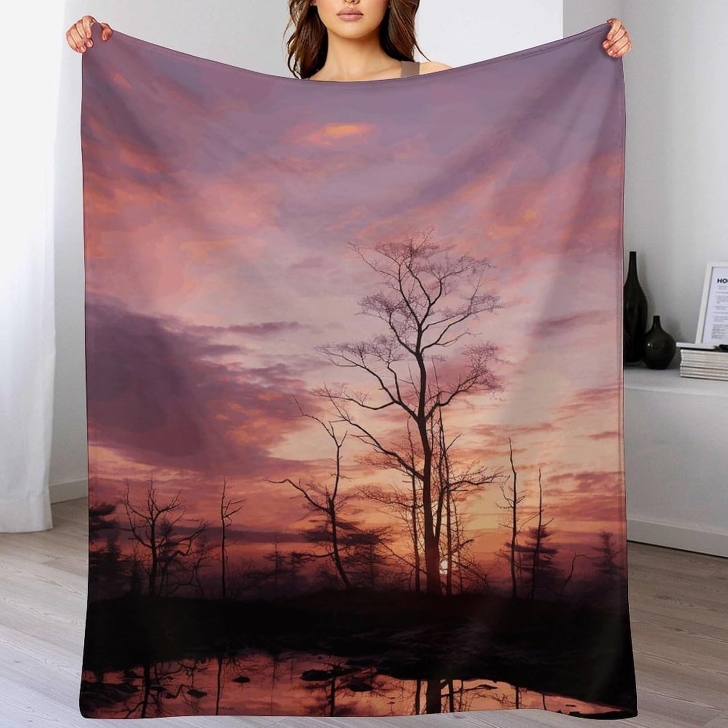Pink Dusk Background Throw Blanket for Couch Super Soft Warm Lightweight Throw Blankets Cozy Flannel Bed Blanket Cute Decorative Blankets for All Seasons Home Decor Gift 30"*40"（76 * 100cm）