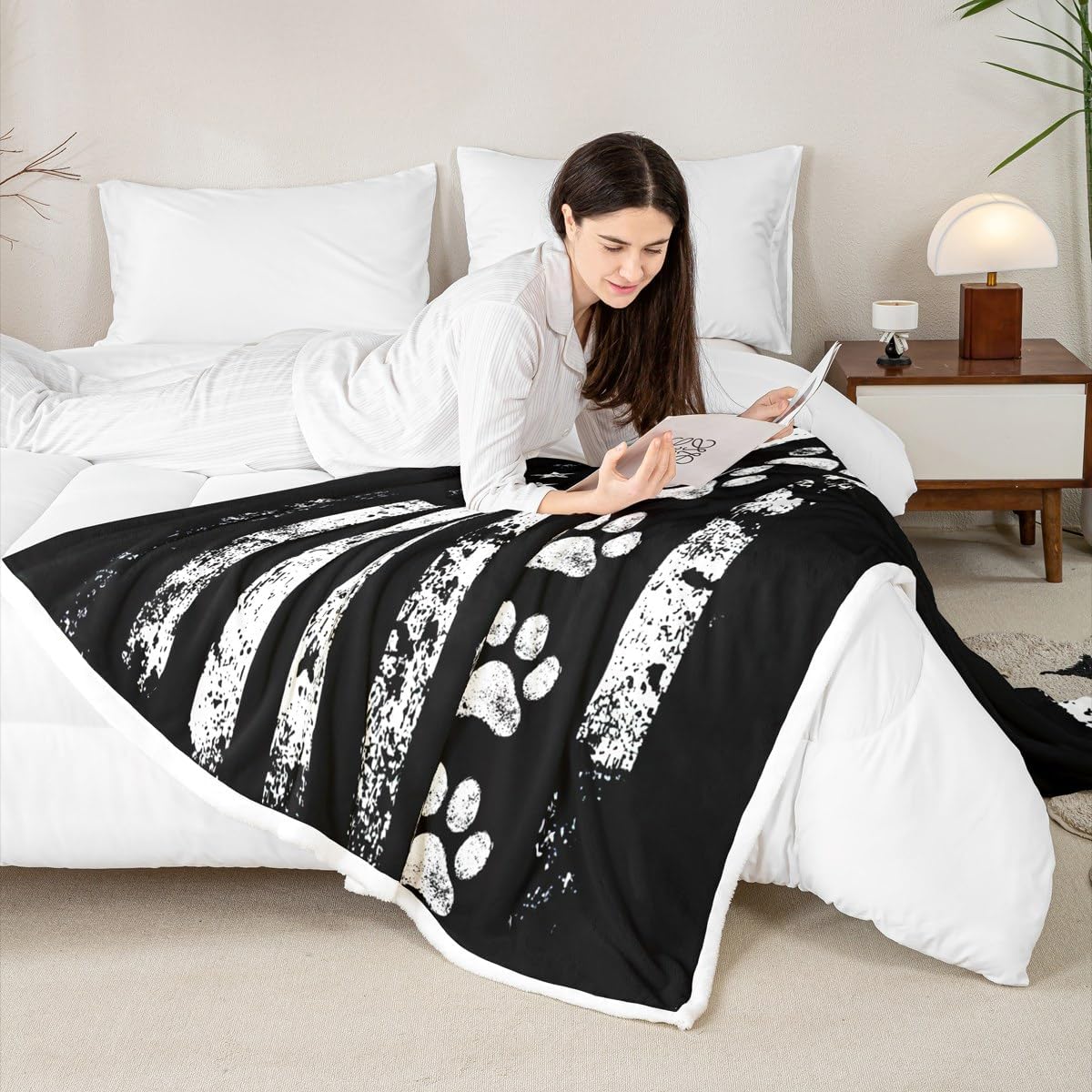 Dog Paws Print Kids Throw Blanket,American Flag Stripes Patriotic Bed Blanket,Girls Boys Adults Sofa Decor,Cute Animals Pets Fleece Blanket,Black White Retro Fuzzy Blanket,Throw Size (50 x 60 Inches)