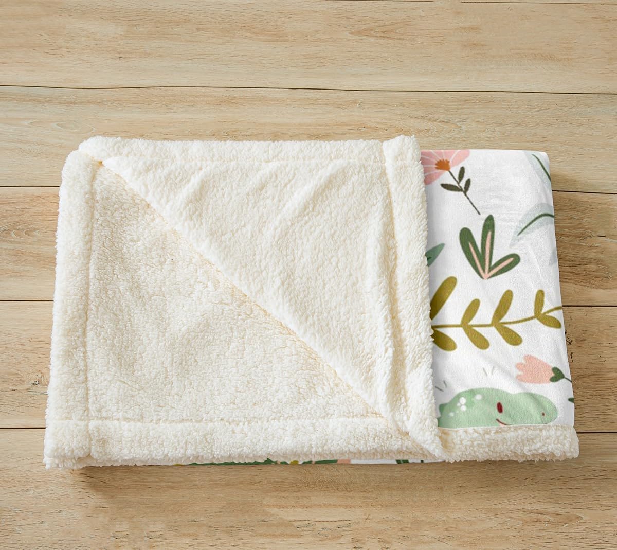 Cute Dino Kids Throws Blanket,Kawaii Pink Green Dinosaur Sherpa Blanket for Girls Teens, Cartoon Wildlife Floral Leaves Plant Microfiber Fleece Blanket Room Decor, Throw Size (50 x 60 Inch)