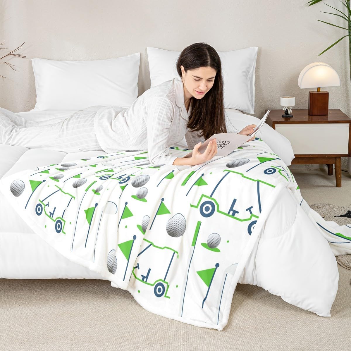 Feelyou Kids Golf Sherpa Throw Blanket Throw 50"x60" Golf Ball Golf Club Fleece Throw Blanket for Boys Girls Teens Golf Lover Sports Hobby Plush Blanket Fuzzy Blanket Green White Plush Blanket