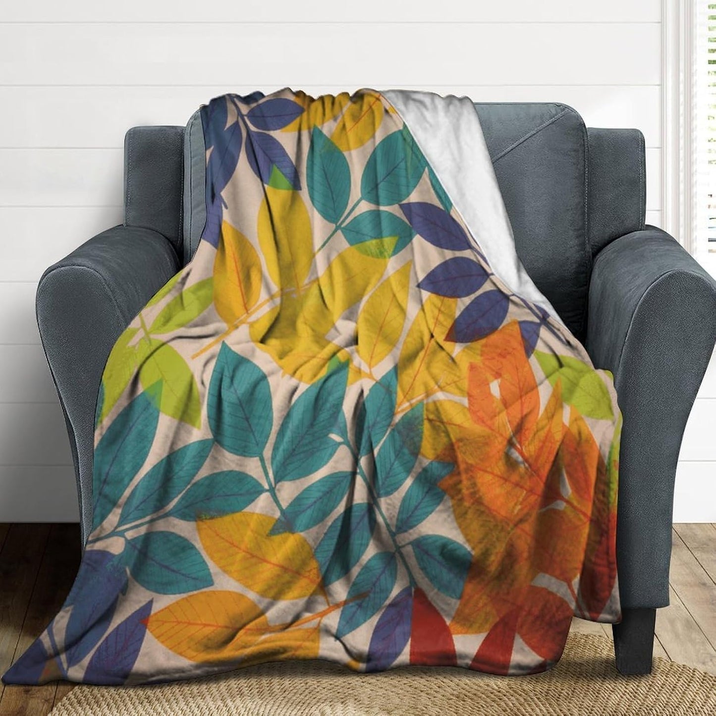 Multicolor Leaves Throw Blanket for Couch Super Soft Warm Lightweight Throw Blankets Cozy Flannel Bed Blanket Cute Decorative Blankets for All Seasons Home Decor Gift 30"*40"（76 * 100cm）