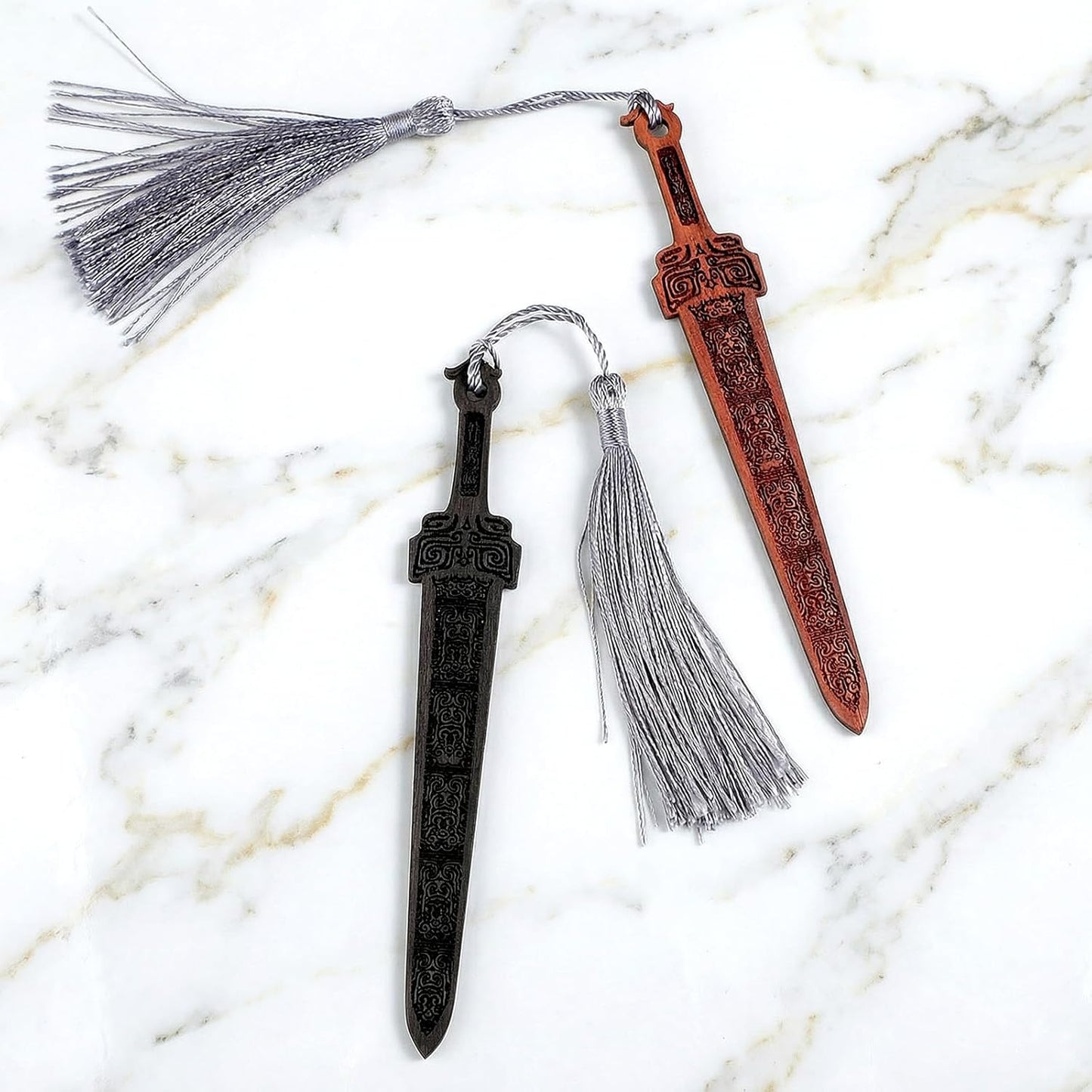 2PCS Sword Shaped Wooden Bookmarks, Creative Vintage Wood Bookmark, Handmade Wood Book Mark Reading Page Markers Woods Book Marks for Men Crafting Books Lovers