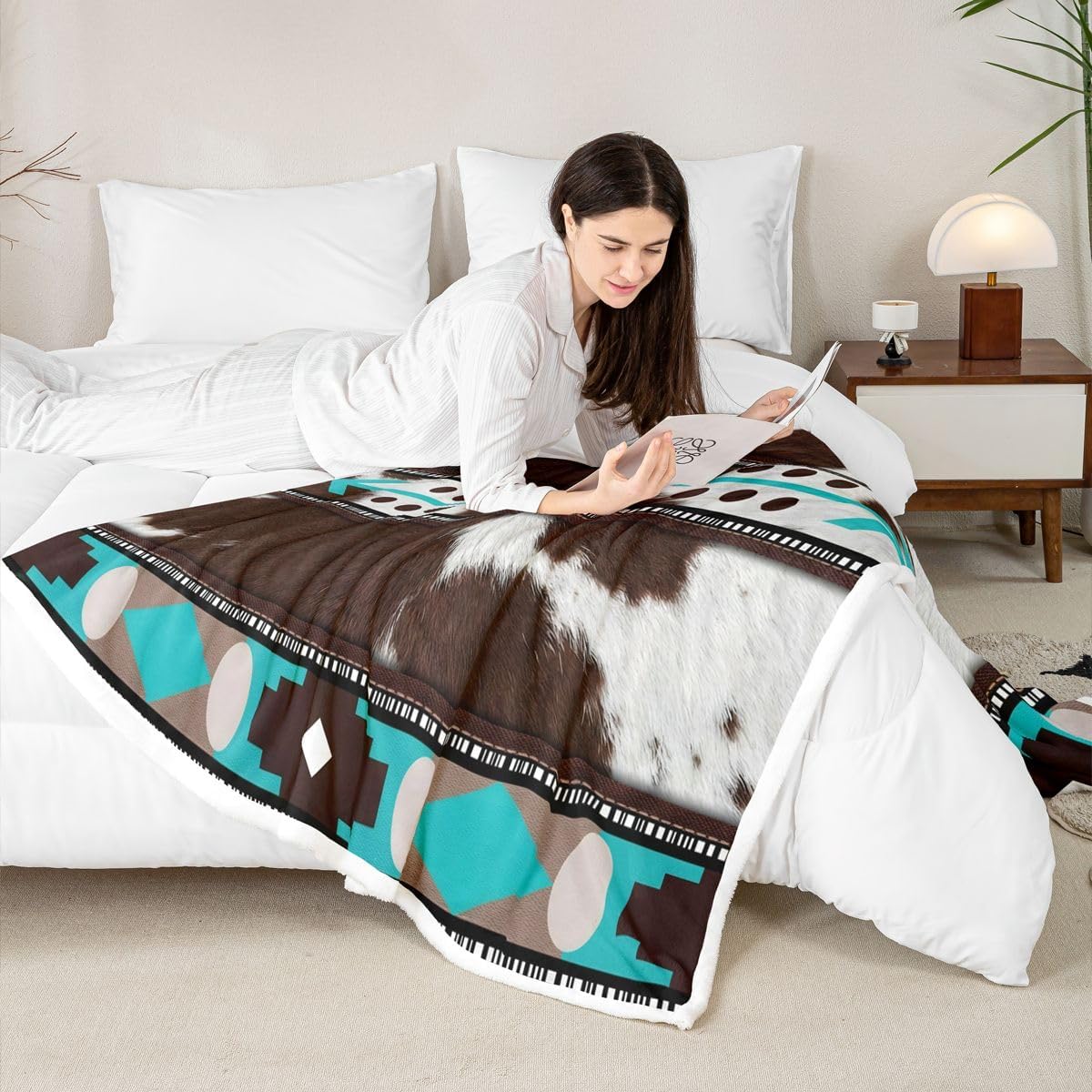 Feelyou Western Sherpa Throw Blanket for Couch Southwestern Super Soft Cozy Fleece Cow Print Blanket for Winter, Plush Throw Baby 30"x40" All Season