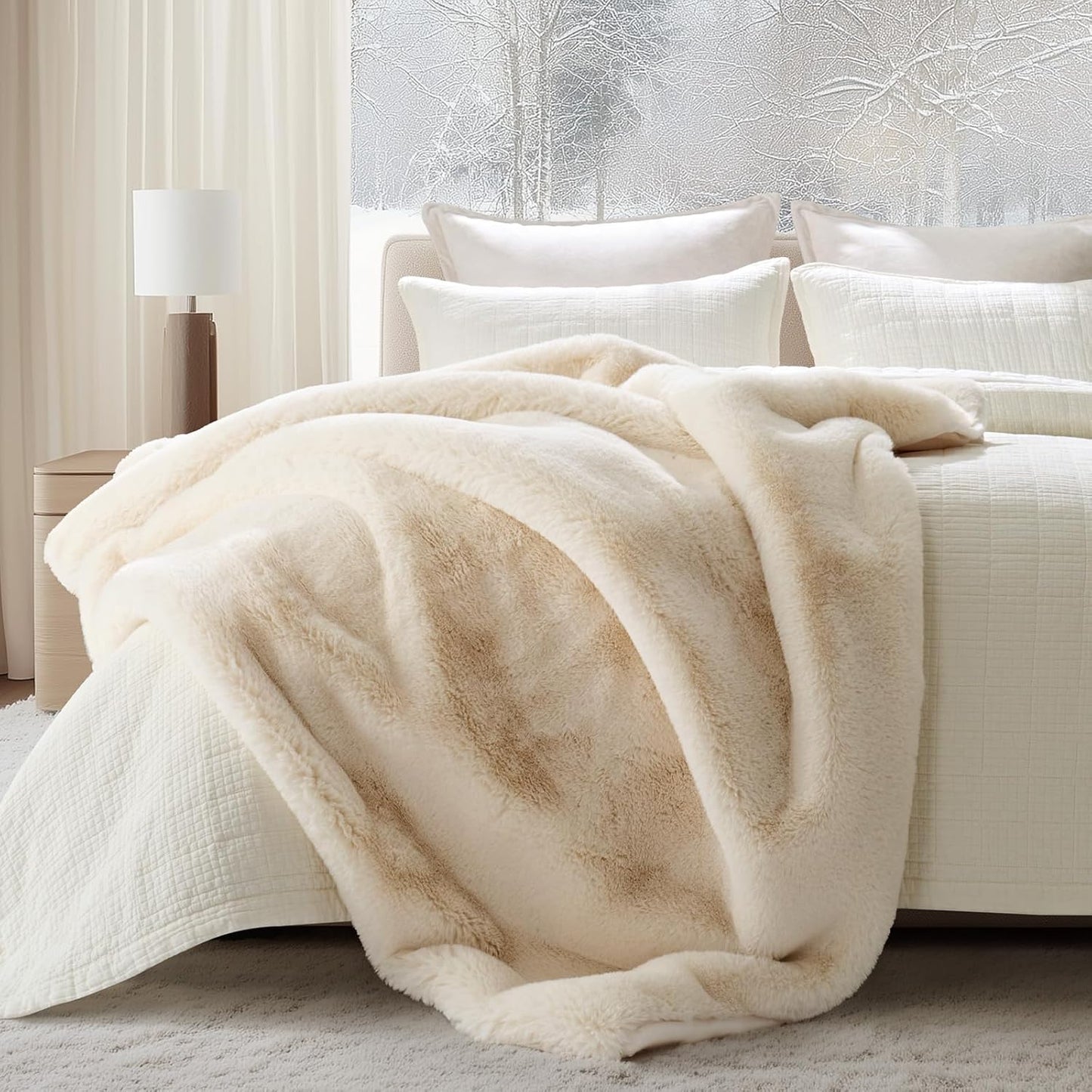 EVERGRACEHOME Luxury Soft Faux Chinchilla Fur Throw Blanket for Couch, Warm Thick Heavy Winter Throw Blanket 1220GSM for Bed, Fluffy Cozy Mink Blanket with Reversible Velvet, Arctic White, 50"x60"