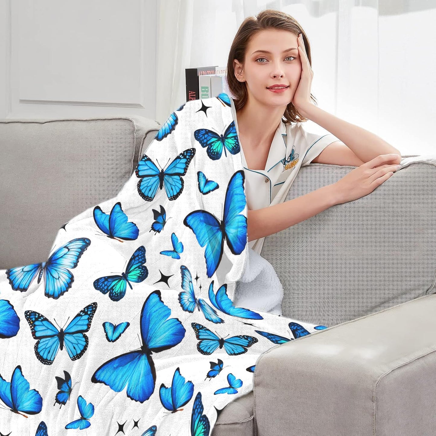 Butterfly Blanket Gifts for Women Girls Soft Flannel Blue Butterfly Throw Blanket Birthday Gifts Bedding Decor for Kids Adults All Season 50" x 40"