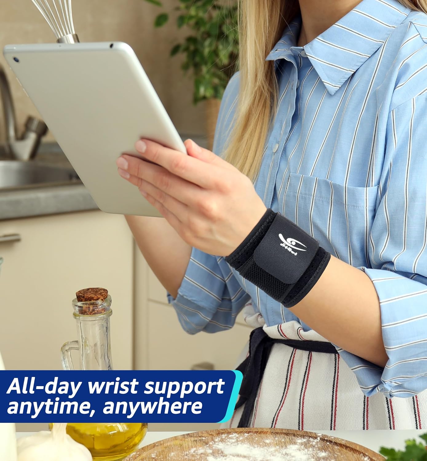 HiRui Wrist Brace (2 PCS) - Adjustable Compression for Carpal Tunnel Arthritis Tendonitis Sprain Pain Relief | Wrist Support Wrist Wraps for Both Hands, Ideal for Sports & Gym Workouts (Black)