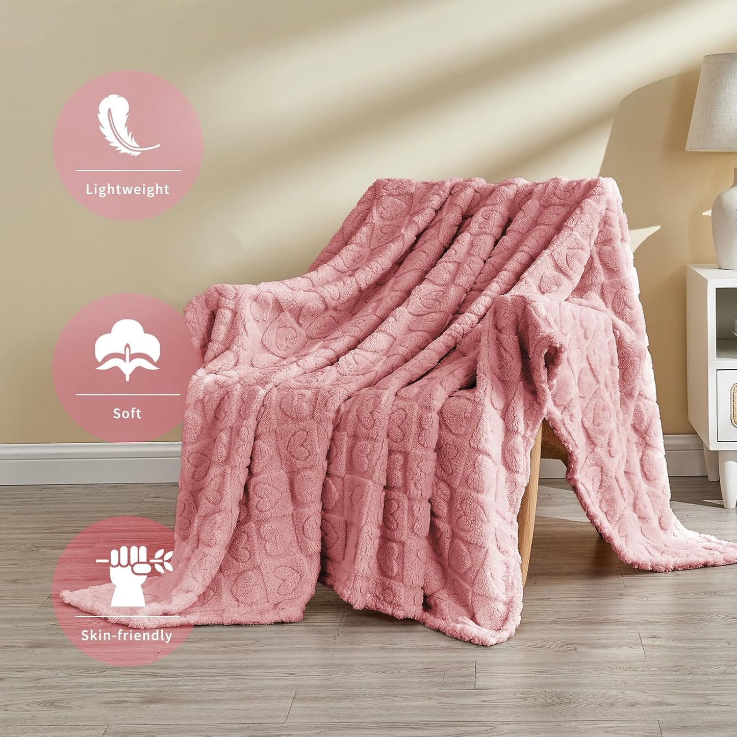 FY FIBER HOUSE Throw Blankets with Heart Checkered Valentines Day Blankets for Lover Mom Gifts Washable Lightweight Fuzzy Blanket for Couch Sofa Bed All Season Pink 50"x60"