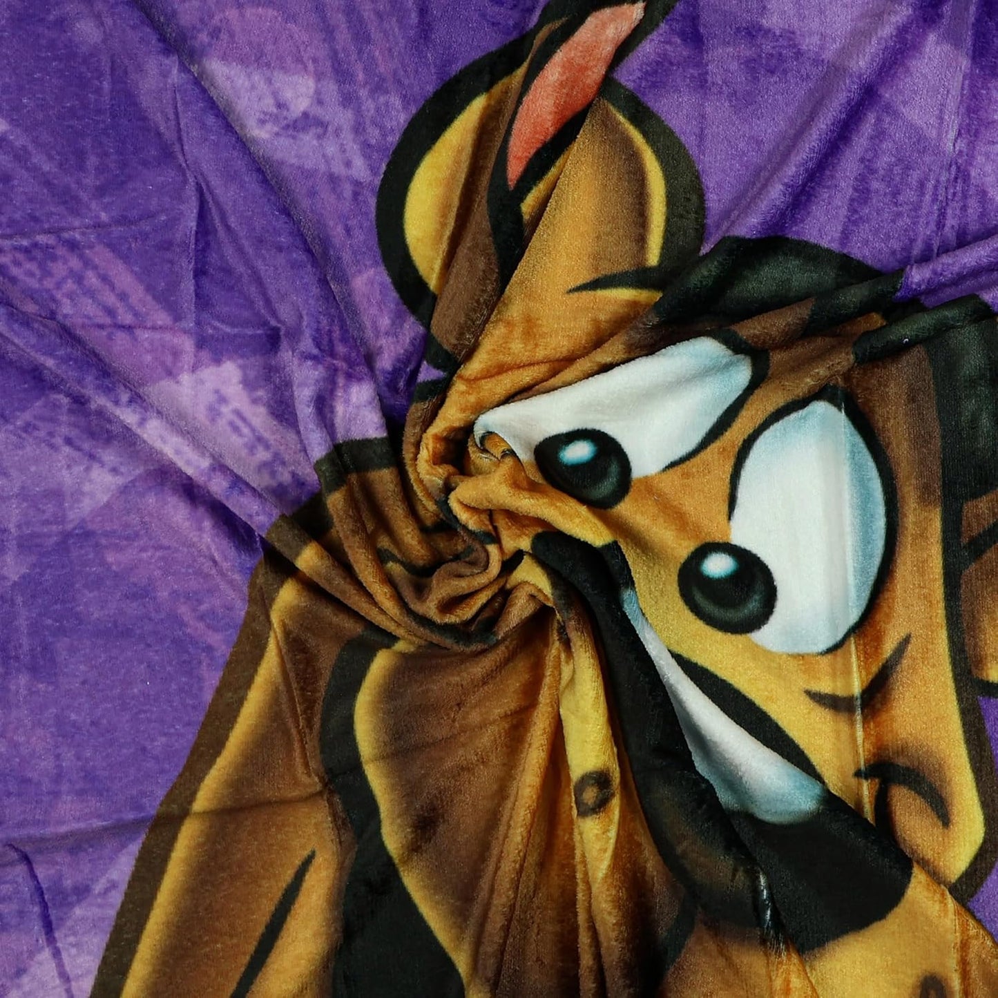 Northwest Scooby Doo Blanket Loveable Pup Close Up Silk Touch Lightweight Throw 46" X 60"