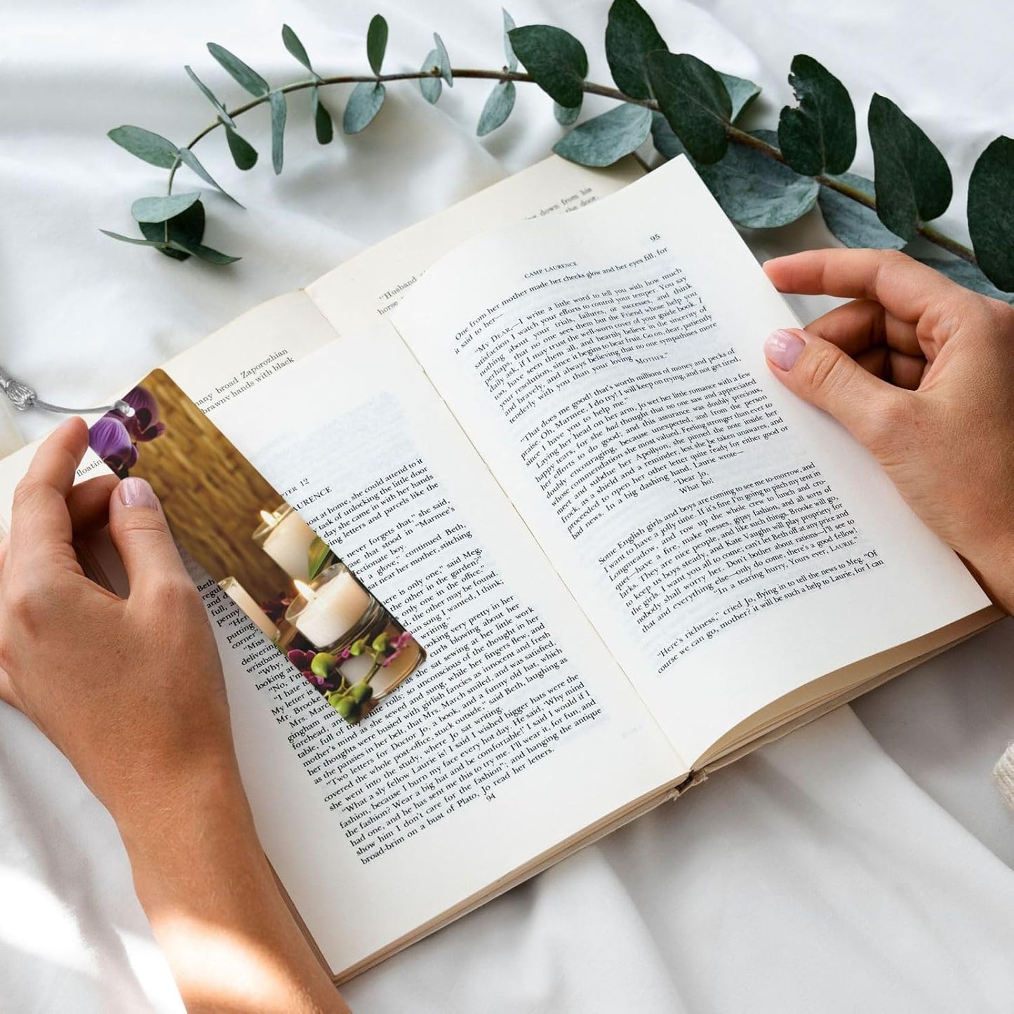 Candles and Orchids Wooden Bookmarks Handmade Double-Sided Printed Book Marks Page Markers with Gray Tassels Book Accessories Gift for Book Lovers Women Men