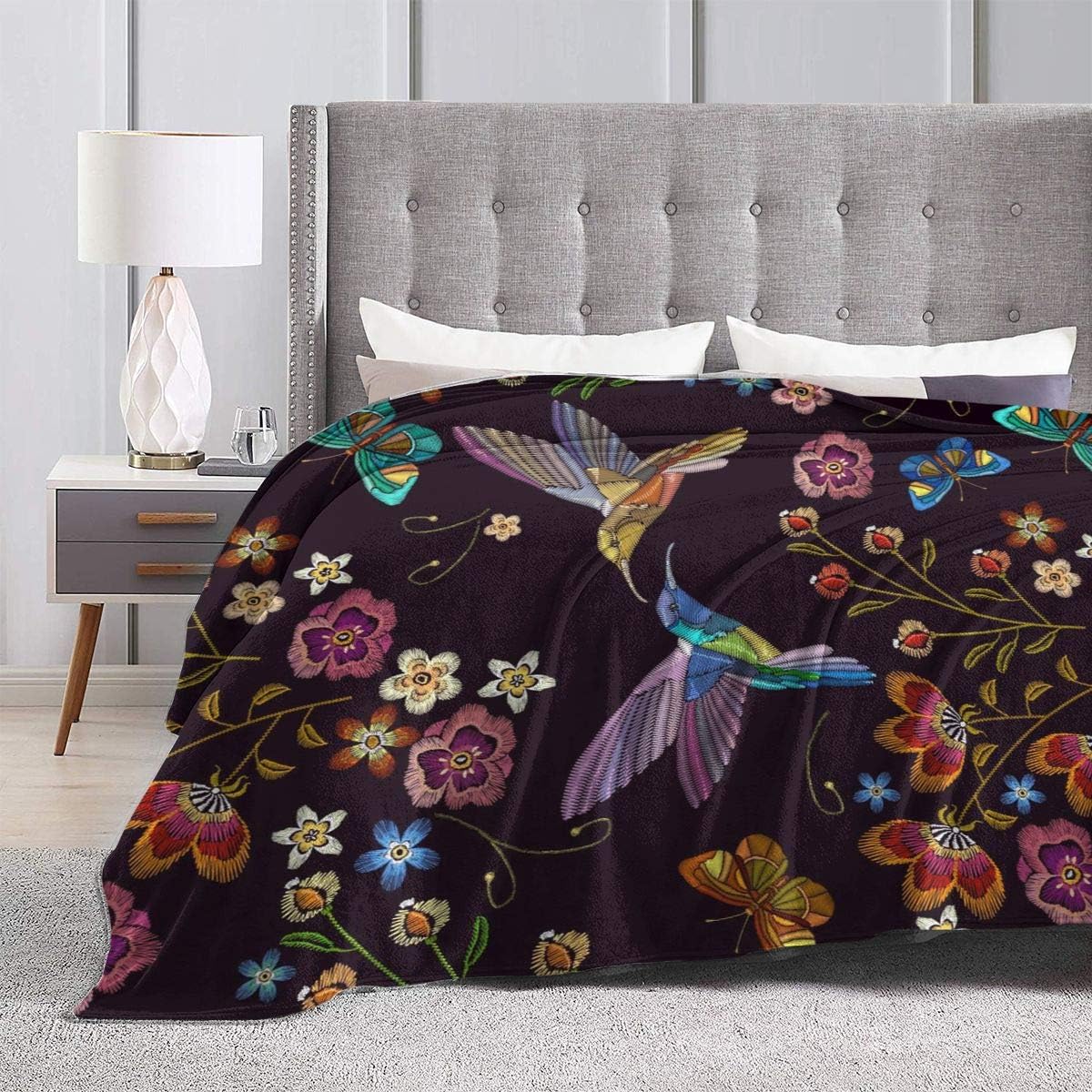 Hummingbird Bird Fleece Throw Blanket Ultra Soft Cozy Blooming Flowers Decorative Flannel Blanket All Season for Home Couch Bed Chair Travel 60x50in