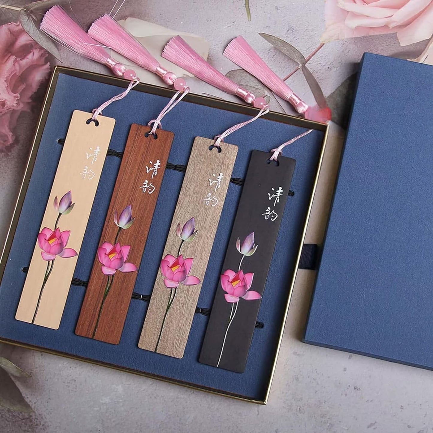 4pcs Wooden Bookmark,Lightweight Vintage Cool Bookmarks Lotus Pattern Design Text Book Marker Book Accessories,Personalized Bookmark Page Markers for Reading Book Lovers Birthday Gift