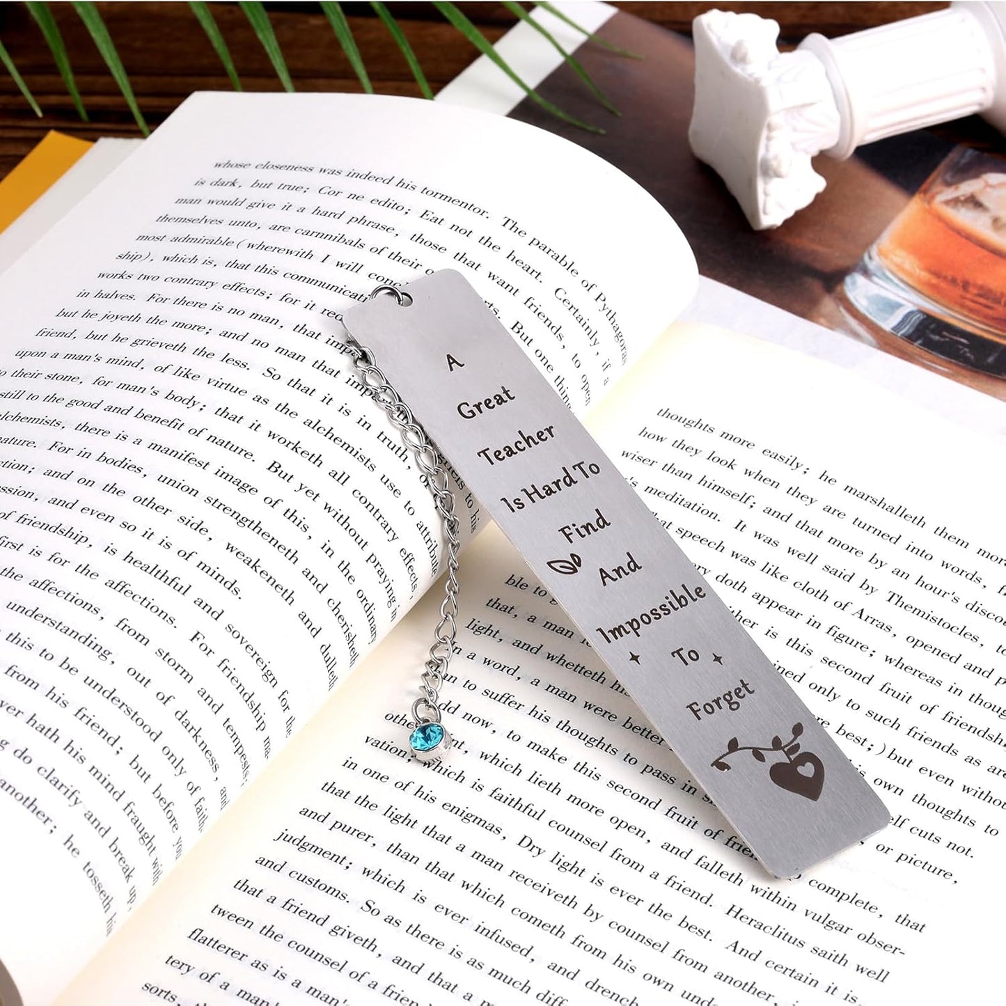 Teacher Appreciation Bookmark, Elegant Metal Bookmark with Gift Box Thank You Gift for Teachers from Students for Women Men Graduation Retirement Christmas (Blue Charm)
