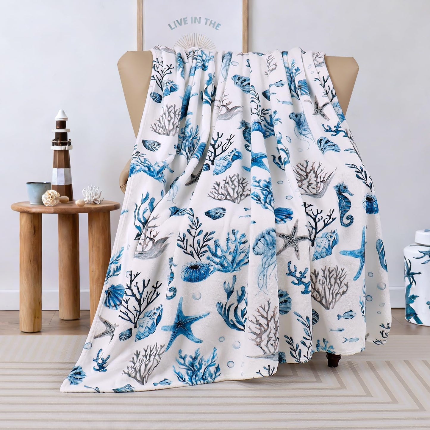 Nautical Coastal Throw Blanket Ocean Beach Throw Blanket Starfish Coral Jellyfish Shell Ocean Theme Warm Cozy Blankets Super Soft Plush Flannel Fleece Blankets for Couch Sofa 60"x80"