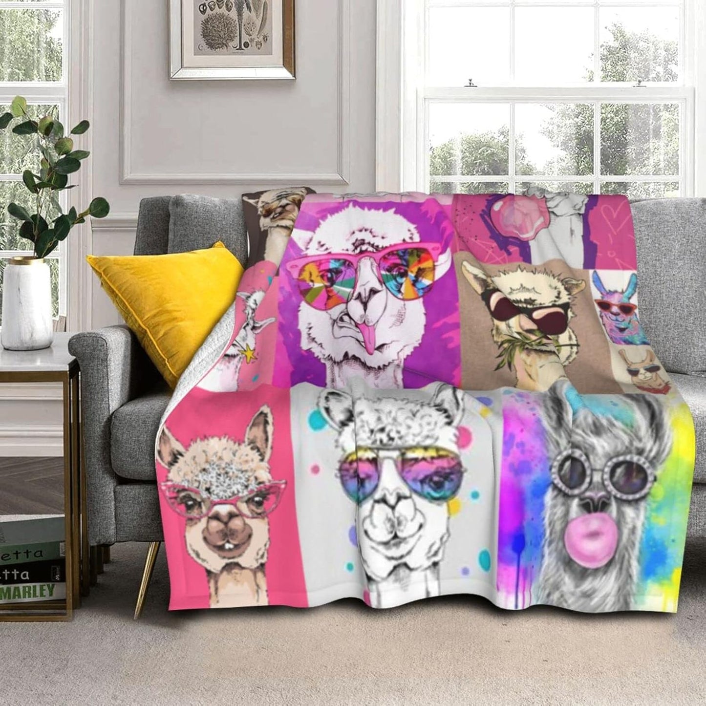 Llama Blanket Premium Velvet Lightweight Flannel Blanket Cute Soft Warm Throw Blanket Fluffy Cozy Fleece Blanket Llama Bed Blanket Suitable Available in All Seasons for Women Men Boys Girls(50"x60")