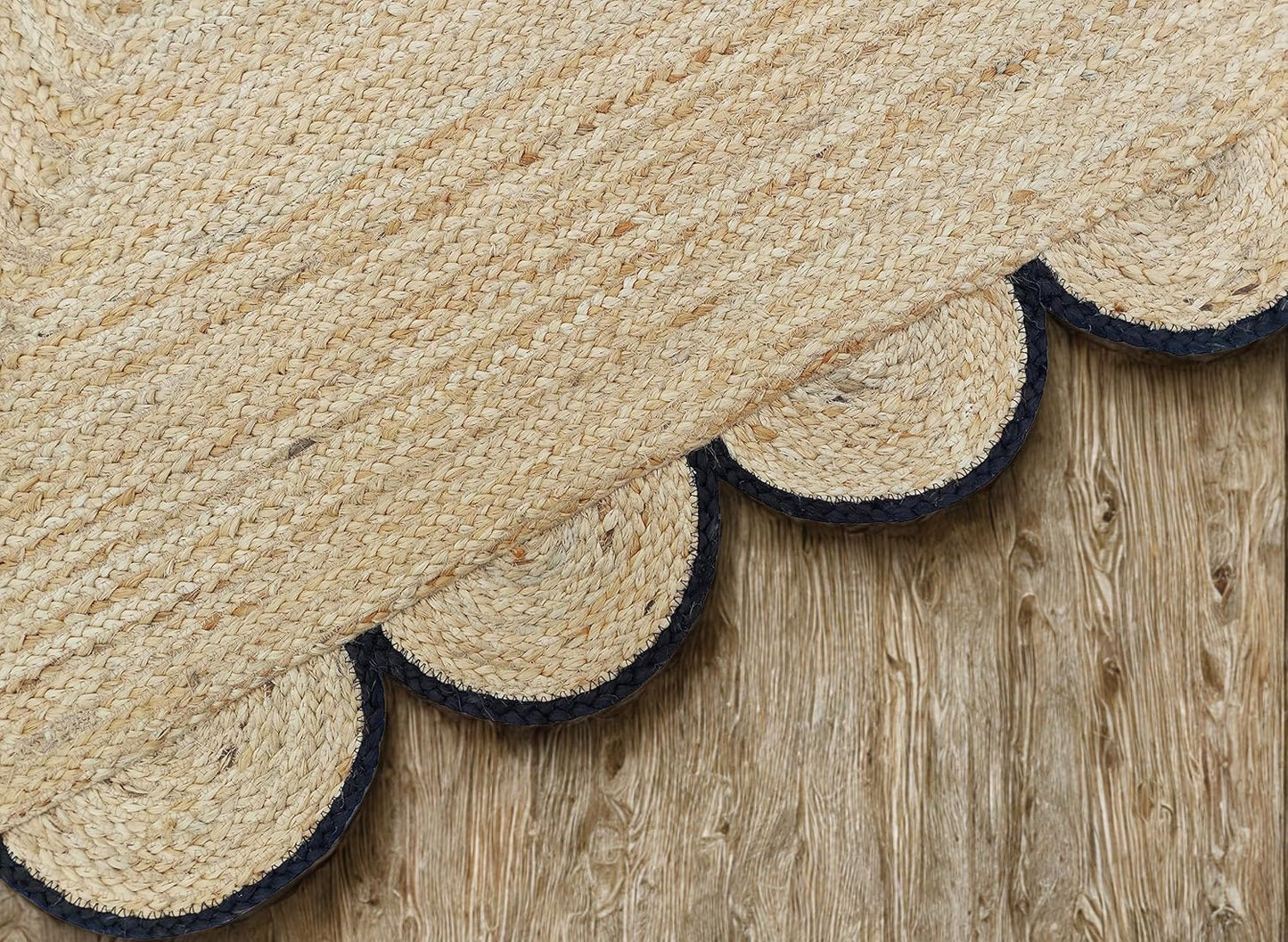 Scalloped Jute Area Rug – 2x3 Ft Natural Handwoven Rug with Black Trim – Farmhouse Boho Entryway Accent Rug Indoor Rectangular Braided Rug for Living Room Thanksgiving Christmas