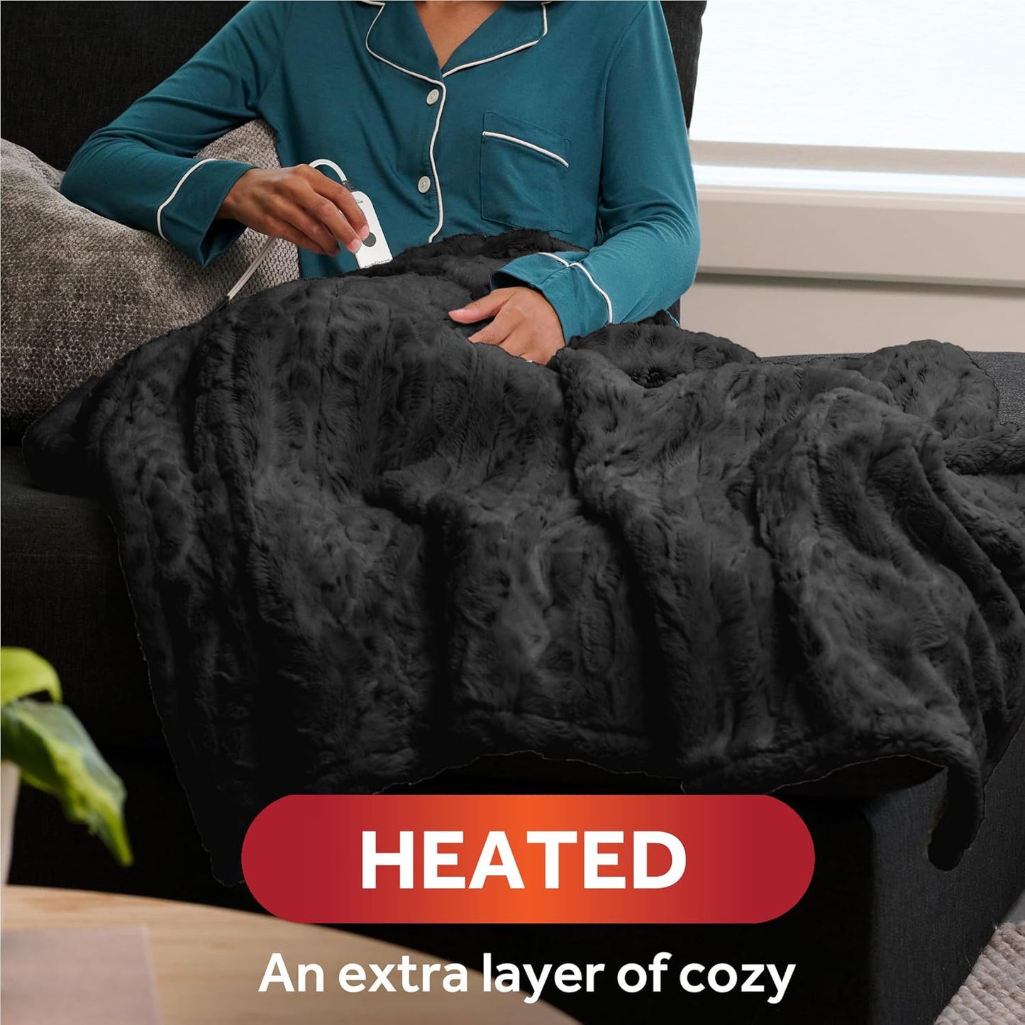 Sunbeam Royal Faux Fur Night Fog Heated Personal Throw / Blanket, Cozy-Warm, Adjustable Heat Settings