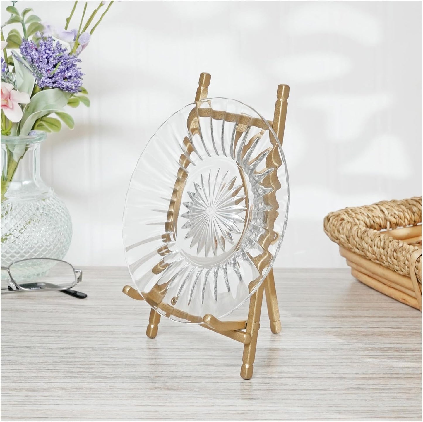 Bard's Satin Gold-toned Metal Easel, 7" H x 4.25" W x 4.5" D