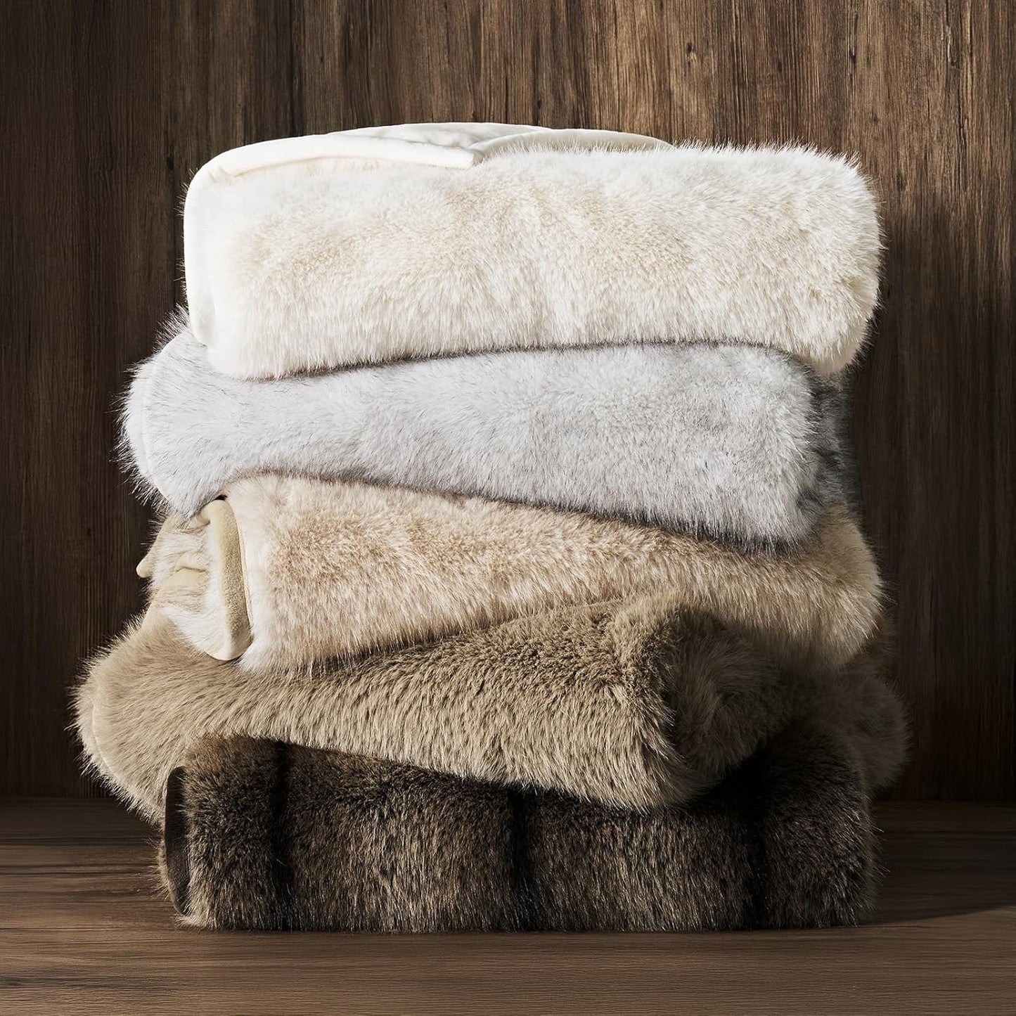 EVERGRACEHOME Luxury Faux Fur Throw Blanket, Soft Fluffy Faux Mink Blankets for Bed, Couch, Sofa, Thick Cozy Plush Warm Fur Throws with Reversible Velvet, Natural Mink, 50"x60"