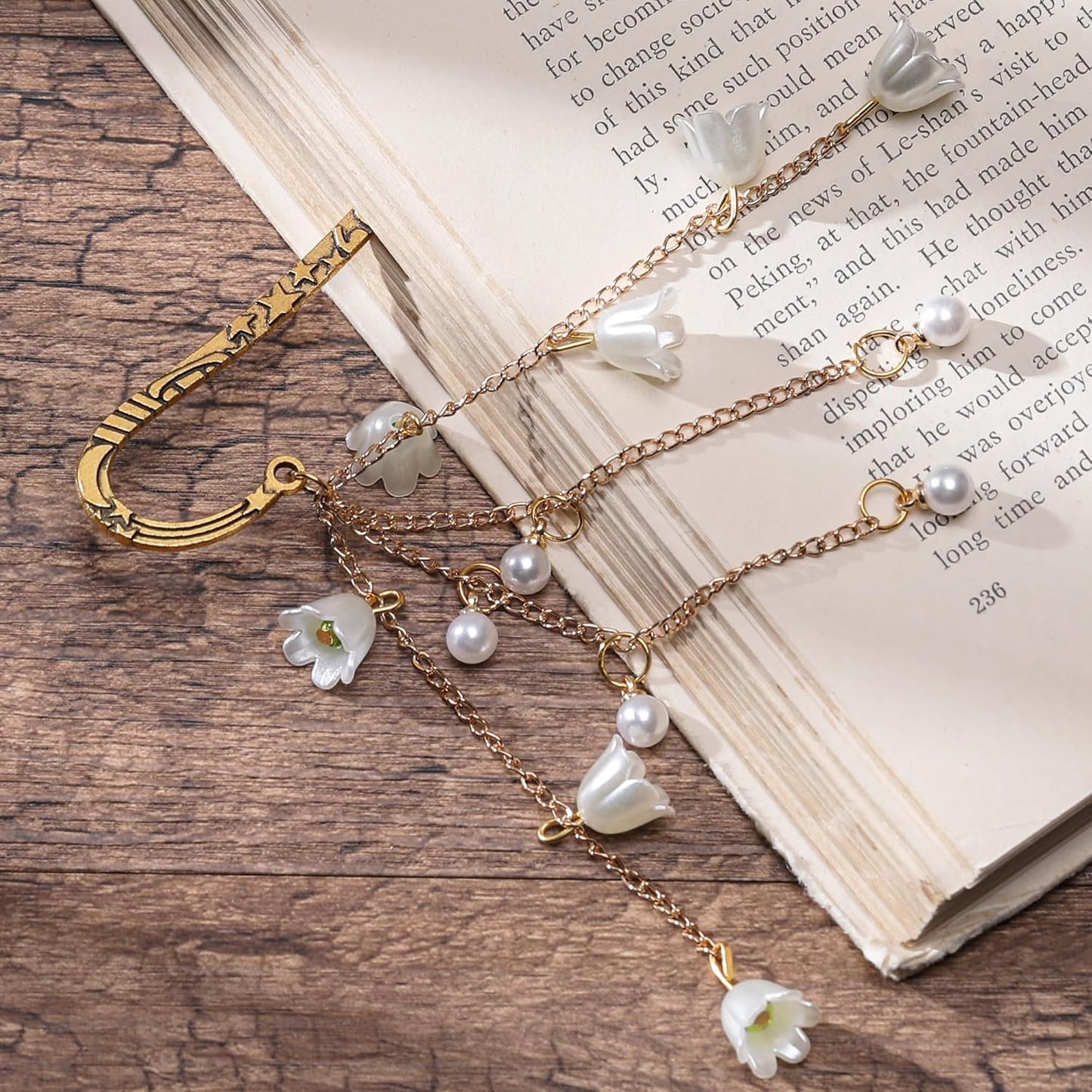 Flower Metal Bookmark Gifts - Charm Gold Floral Book Marks Y2k Beads Aesthetic Page Marker Reading Lovers Women Girls Bookish Friends Birthday Students Teachers School Office Accessories