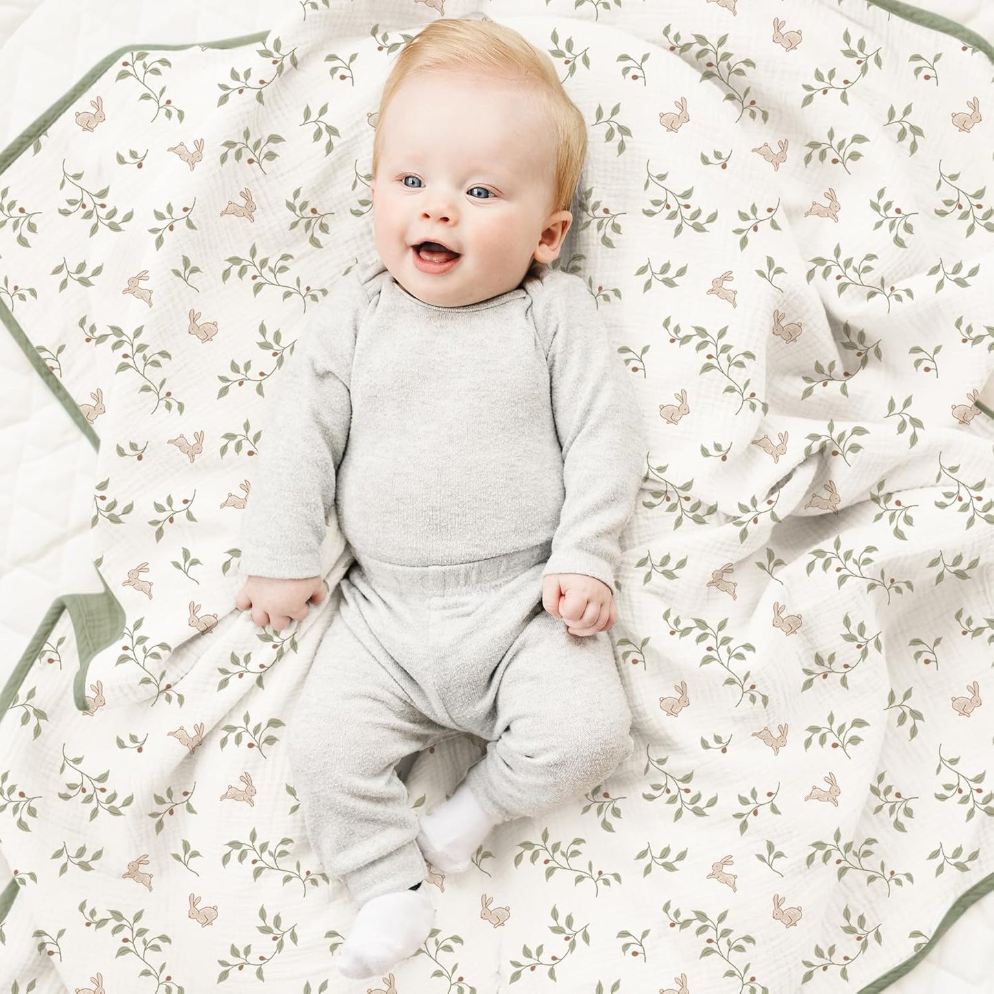 Konssy Muslin Baby Blankets for Girls Boys, 100% Cotton Crib Blanket for Baby Infant Toddler, Super Soft and Lightweight Nursery Blankets 40"x36"（Rabbit