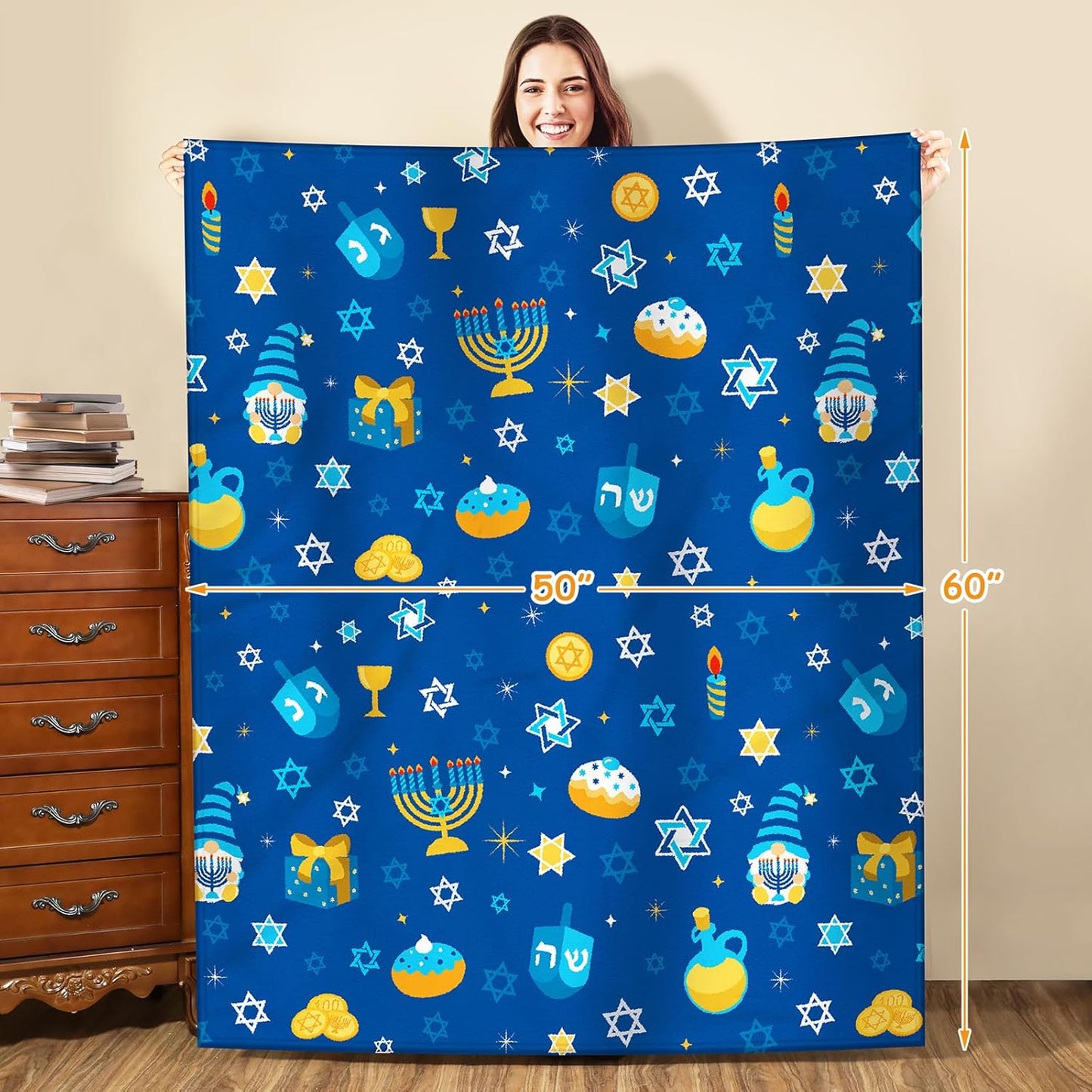 Vansolinne Hanukkah Throw Blanket 50x60 Inch Soft David Star Menorah Dreidel Flannel Chanukah Blanket Jewish Holiday Throw for Sofa Couch Bed Cozy Plush