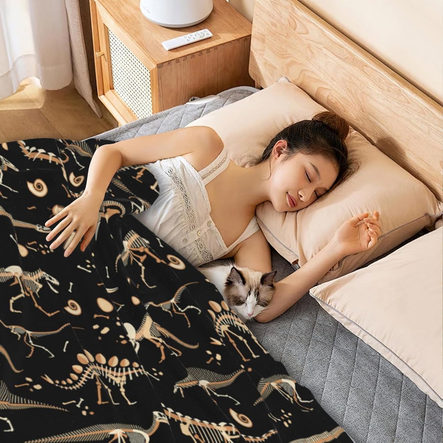 Dinosaur Fossil Skeleton Throw Blanket Soft Warm Cozy Lightweight Flannel Blanket for Bedding Sofa Travel 50"X60"