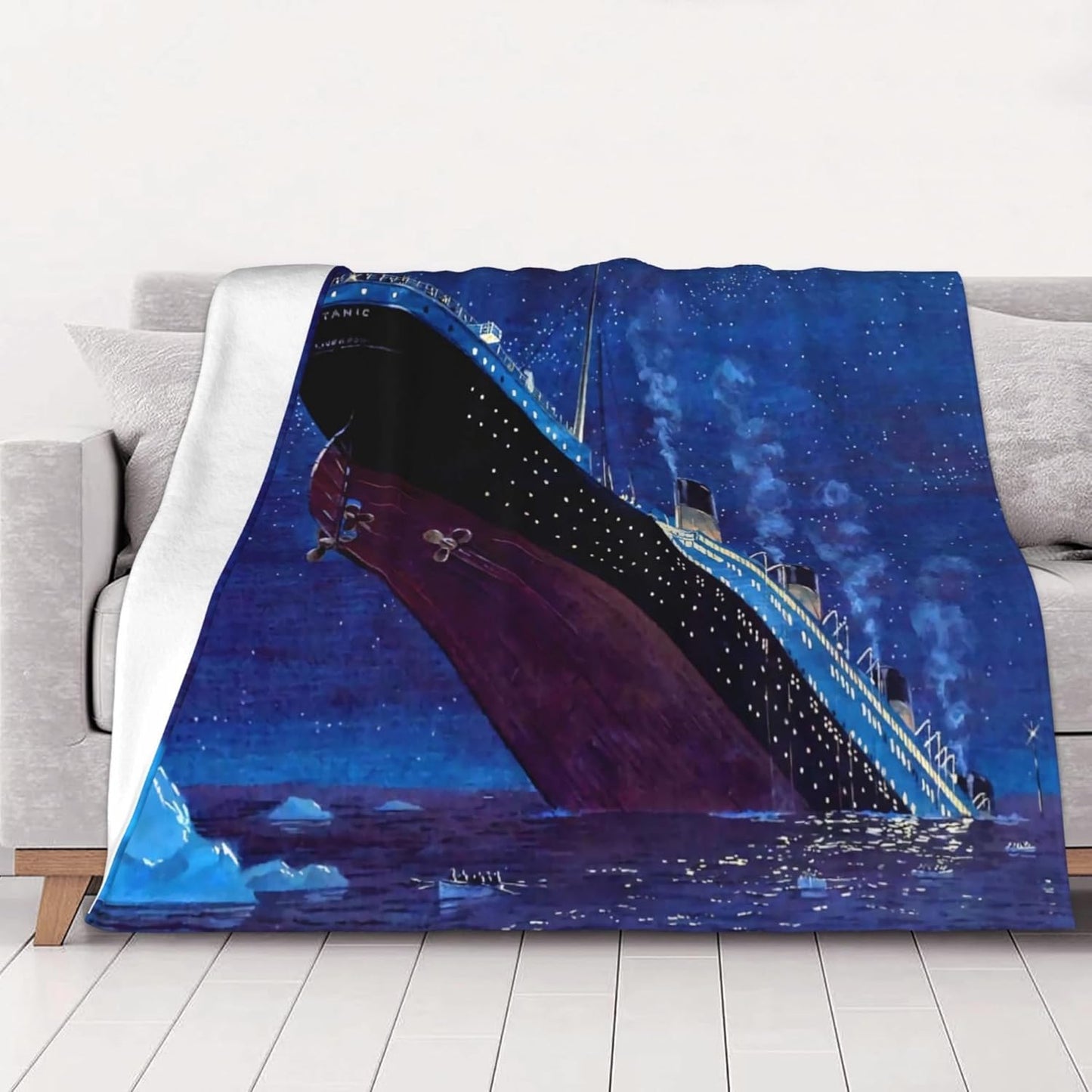 Vintage Ocean Voyage & Ship Sinking Movie Fleece Throw Blanket - Soft Plush Lightweight Warm Cozy for Bedroom, Couch, Sofa | Gift for Adults, Kids & Movie Fans 60x50 Inch